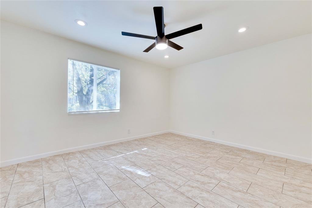 1903 Woodland Ave #b Property Photo 16