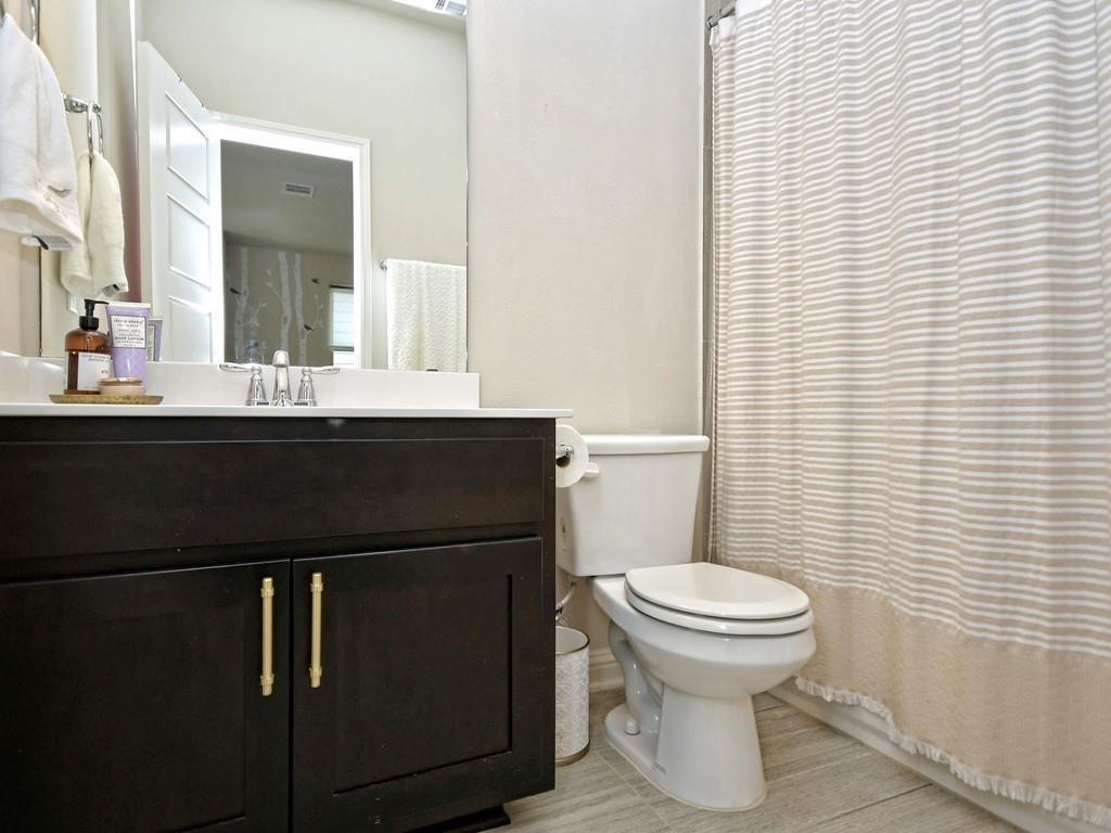 1708 Arcilla St Property Photo 23