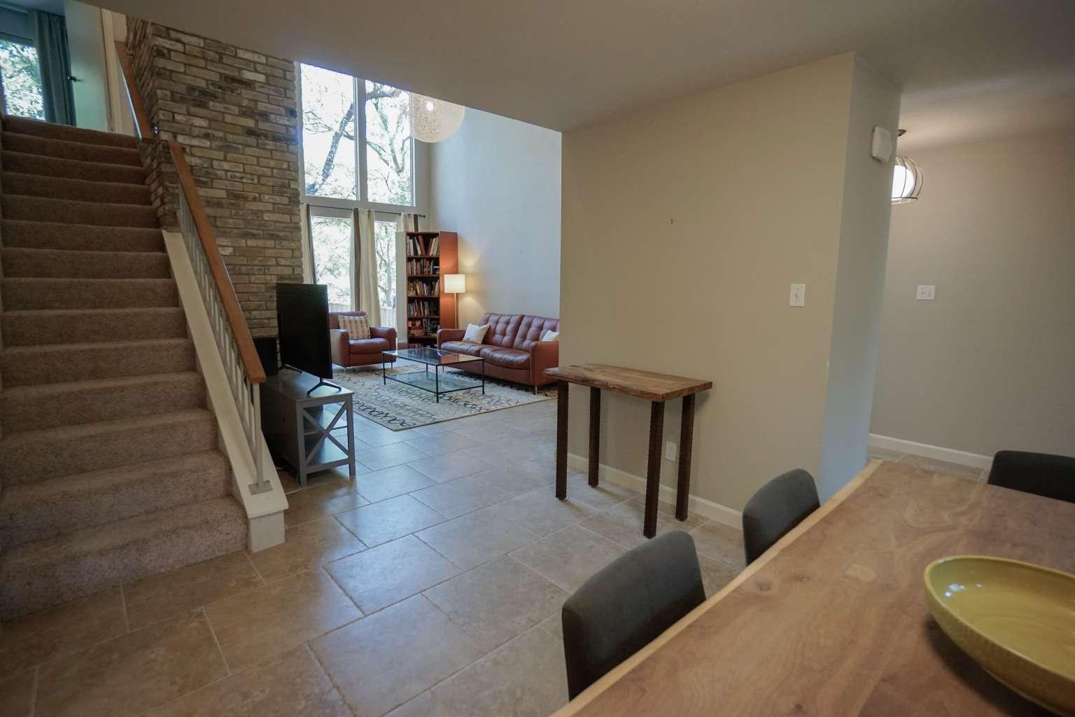 3610 Branigan Ln Property Photo 12