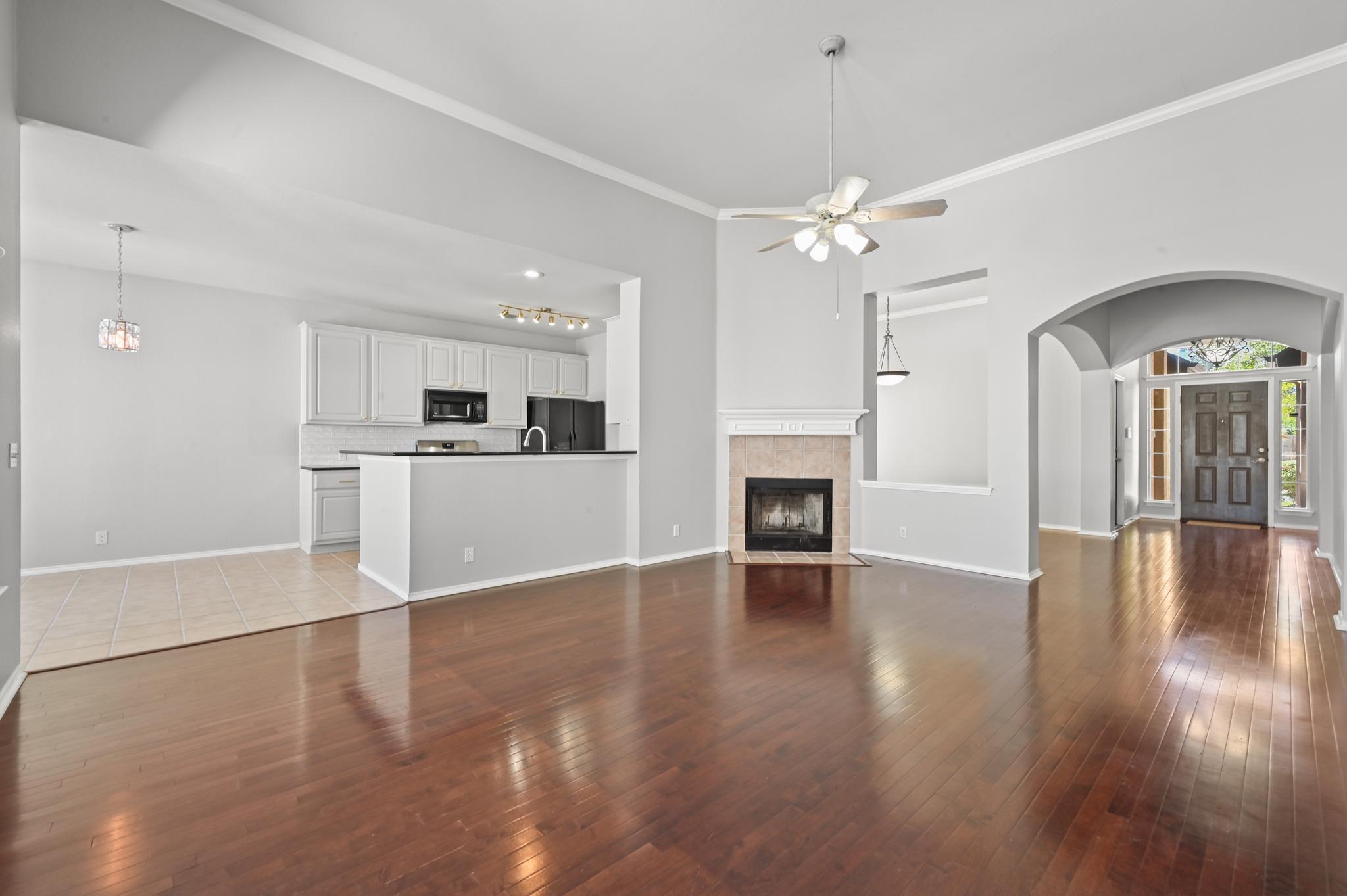 11524 Emerald Falls Dr Property Photo 10