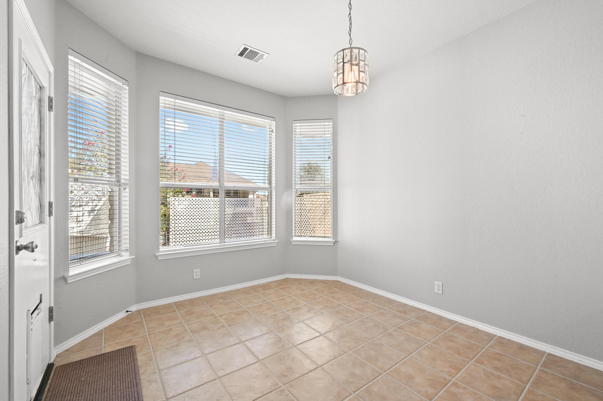 11524 Emerald Falls Dr Property Photo 12