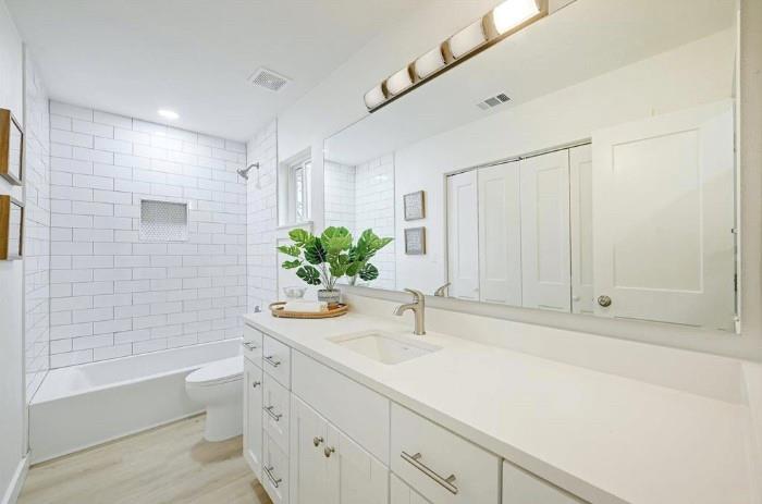 11403 Leander St Property Photo 16