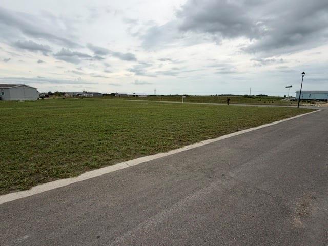 1178 Saltgrass Dr Property Photo 4