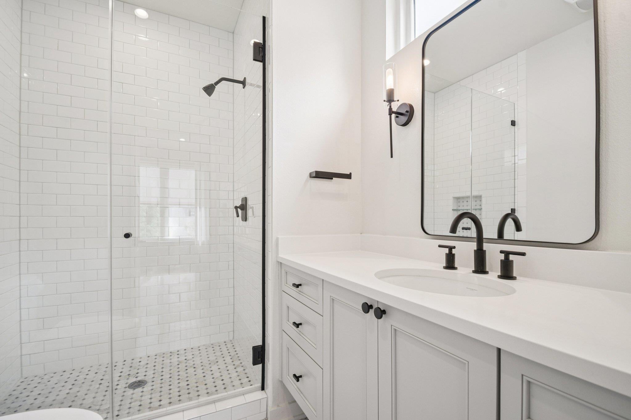 2518 Watkins Way Property Photo 17