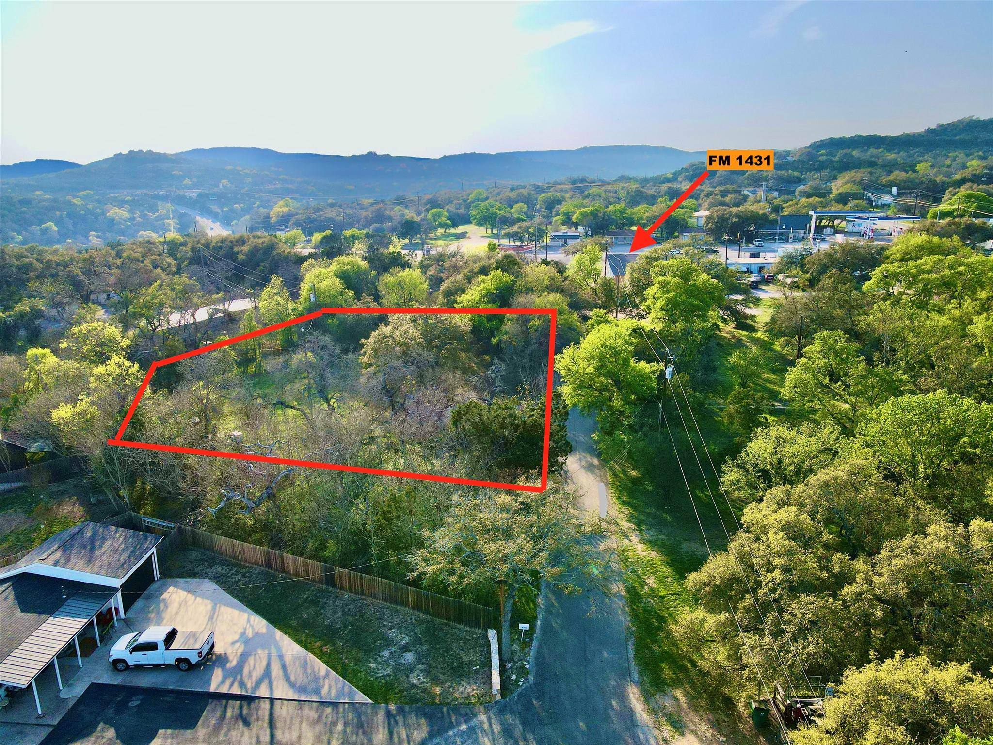 18311 Spring Ln Property Photo 10