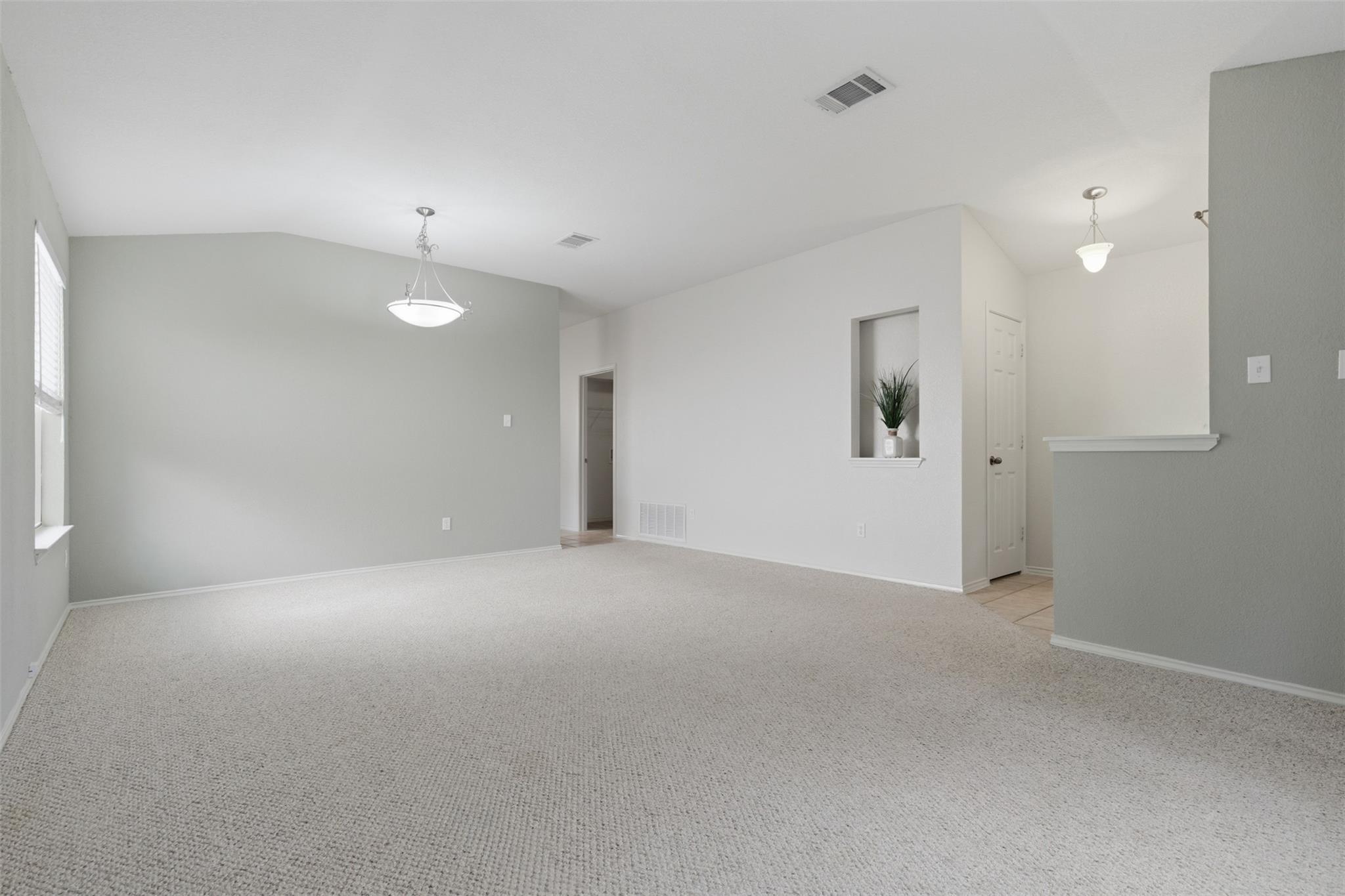 3931 Upper Passage Ln Property Photo 9