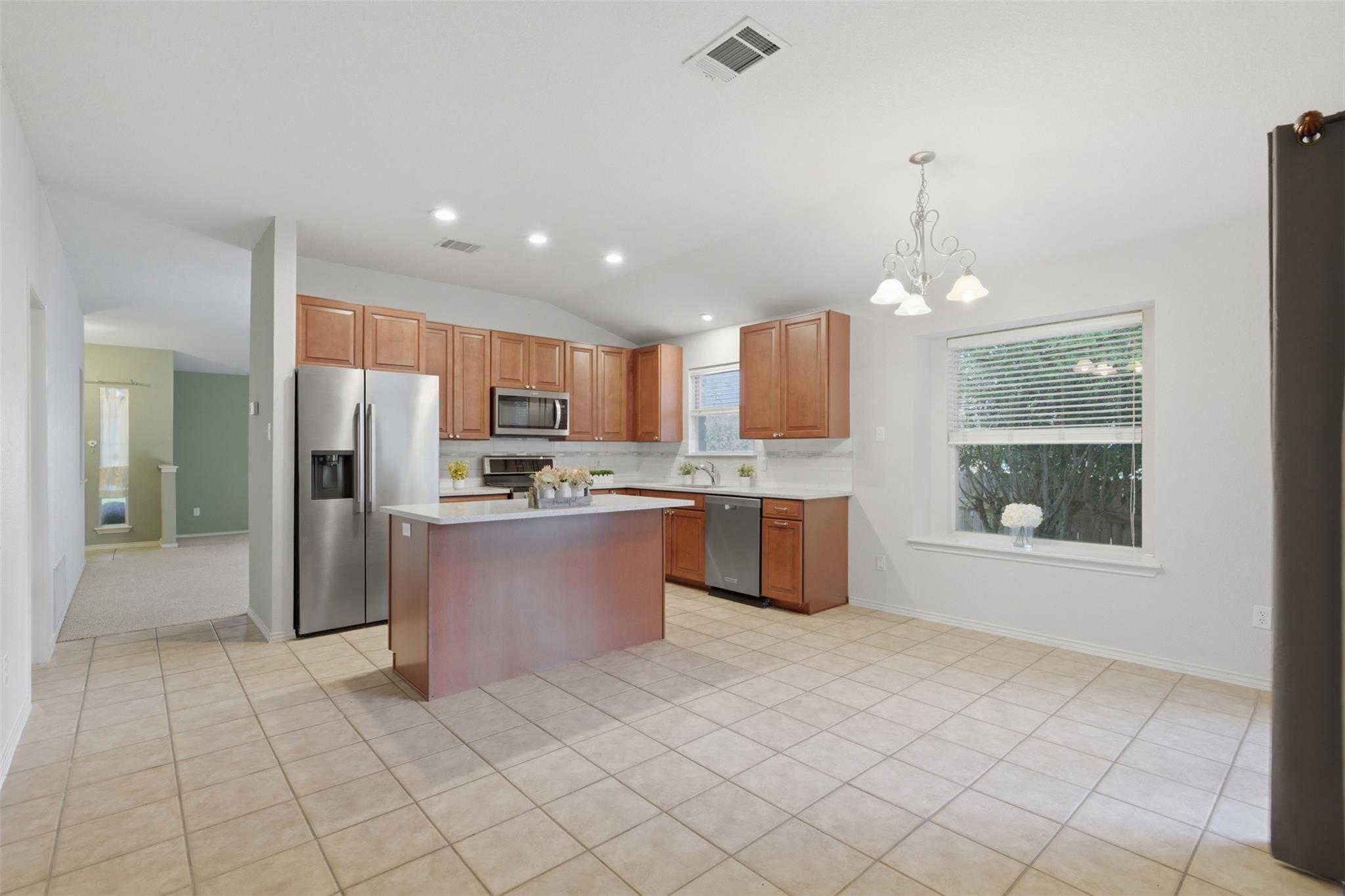 3931 Upper Passage Ln Property Photo 14