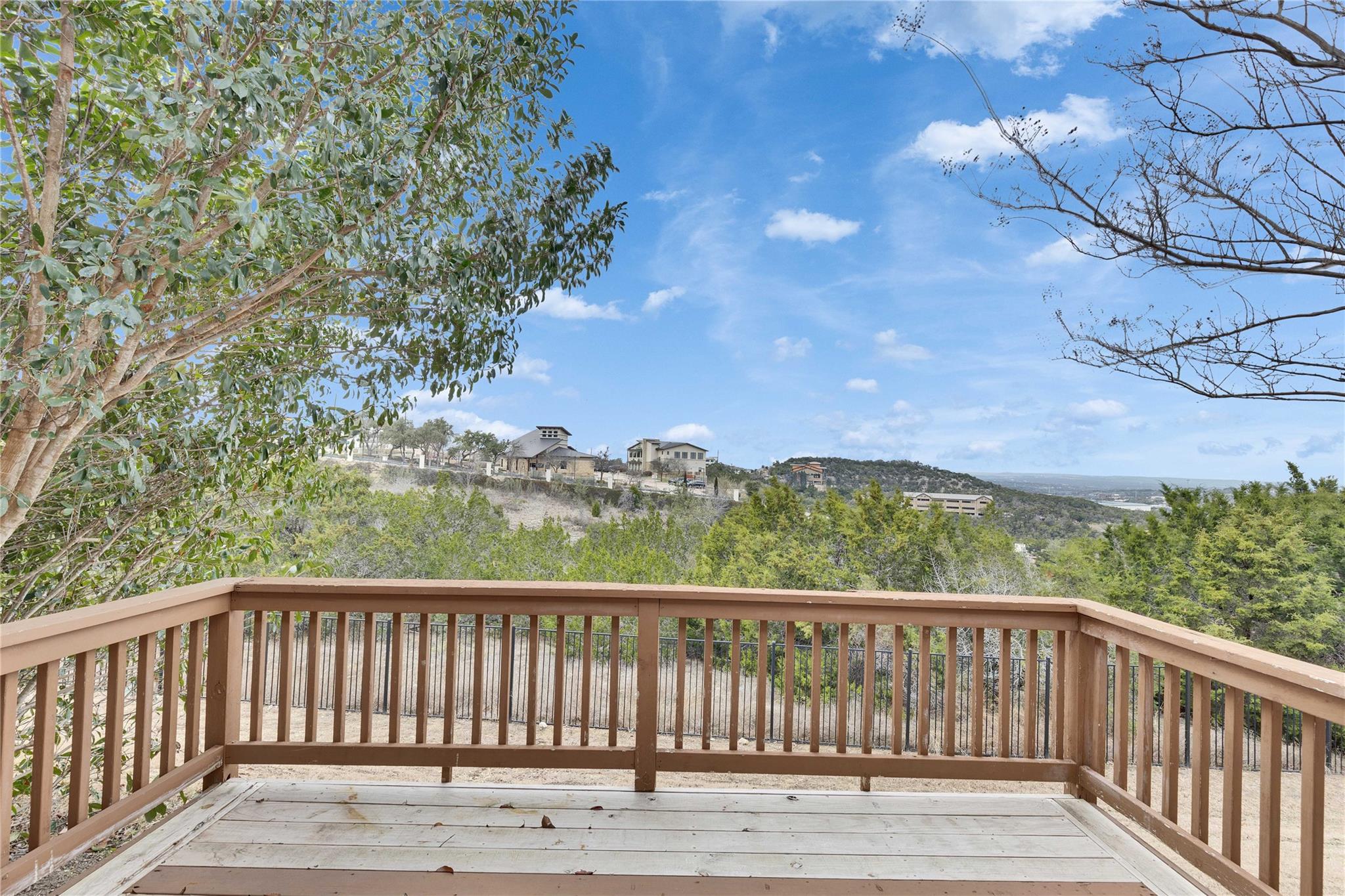 109 Aria Rdg 905 Property Photo 11