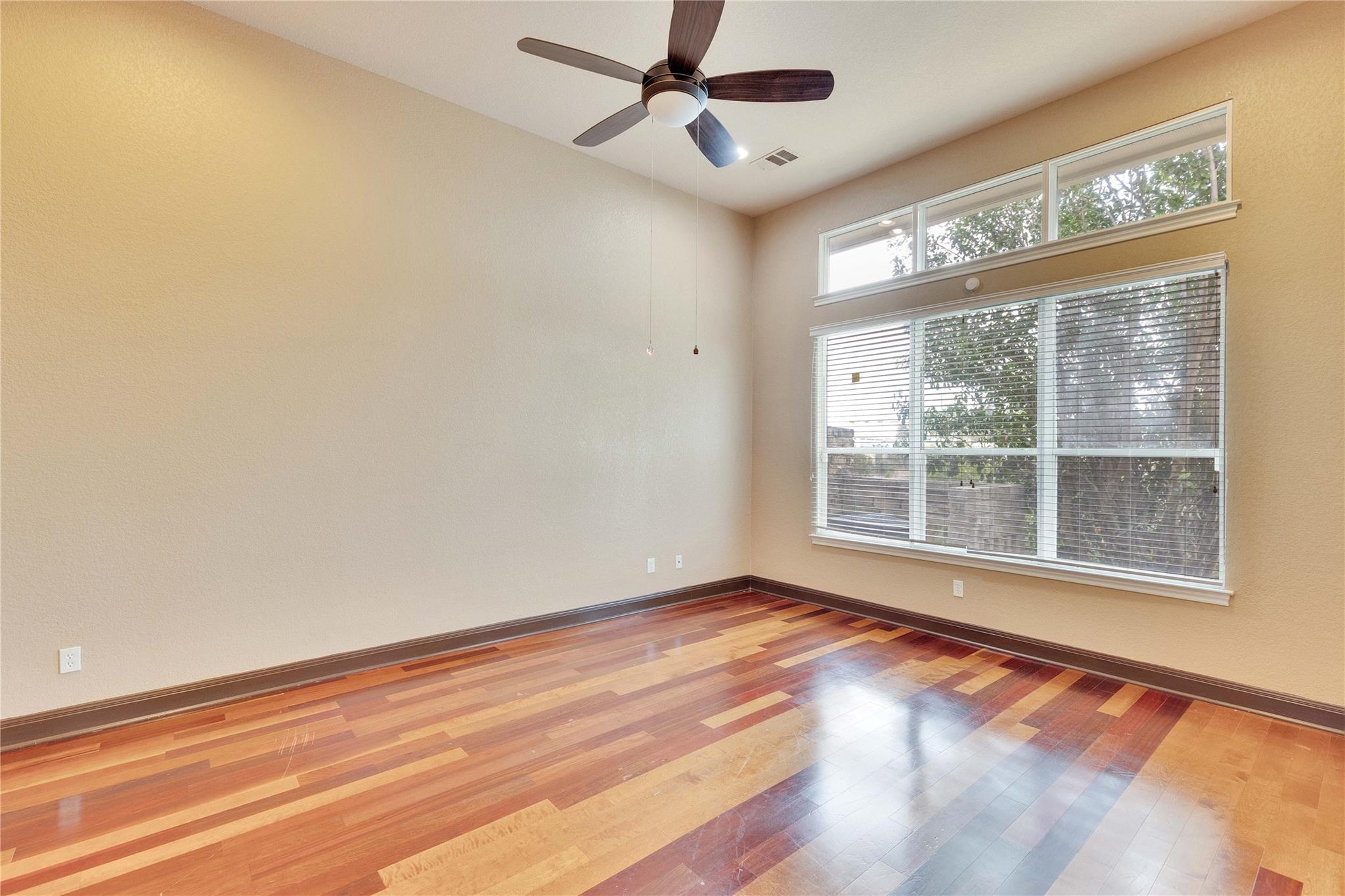 109 Aria Rdg 905 Property Photo 15