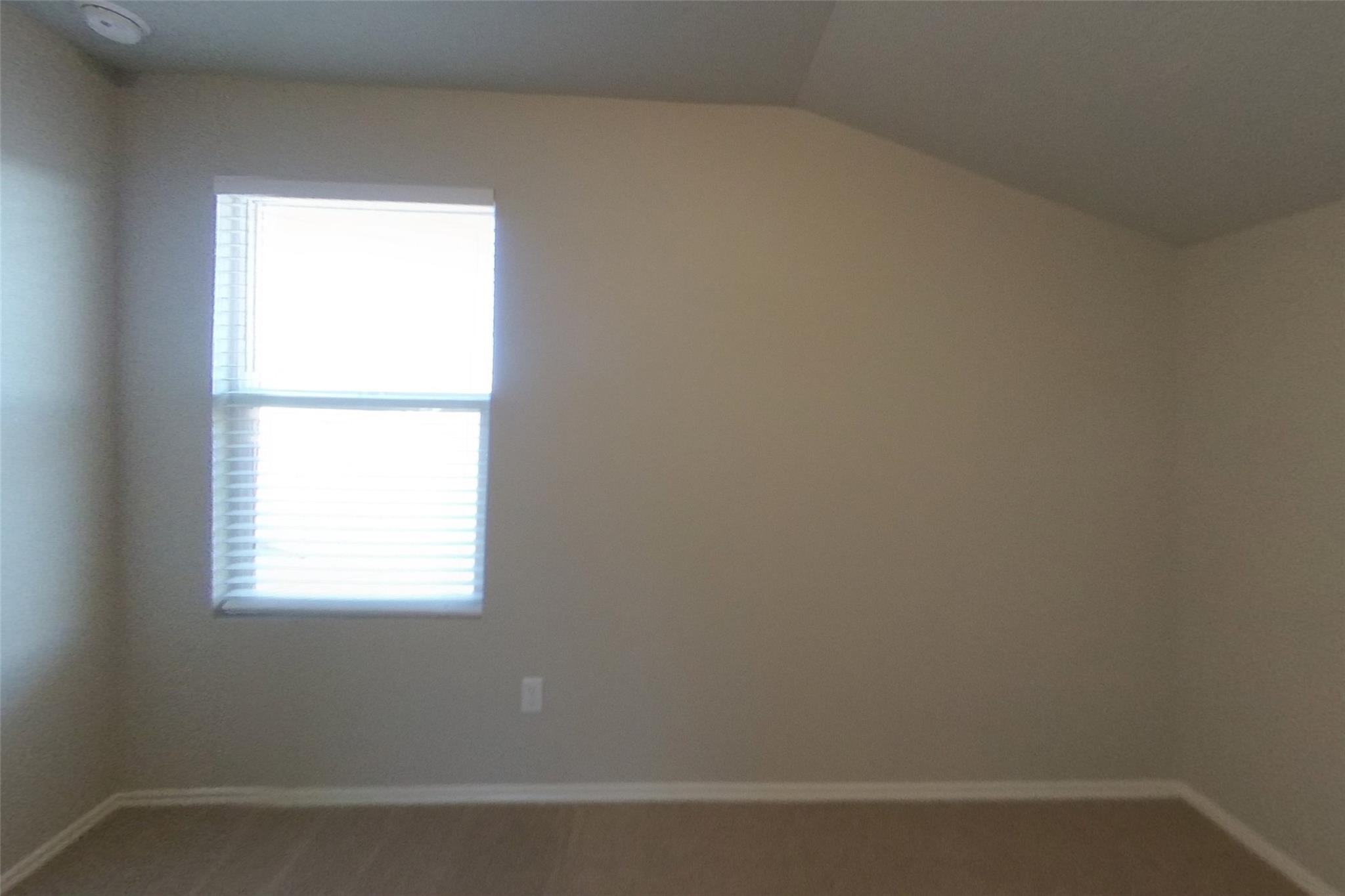 5221 Saddle Club Dr Property Photo 7