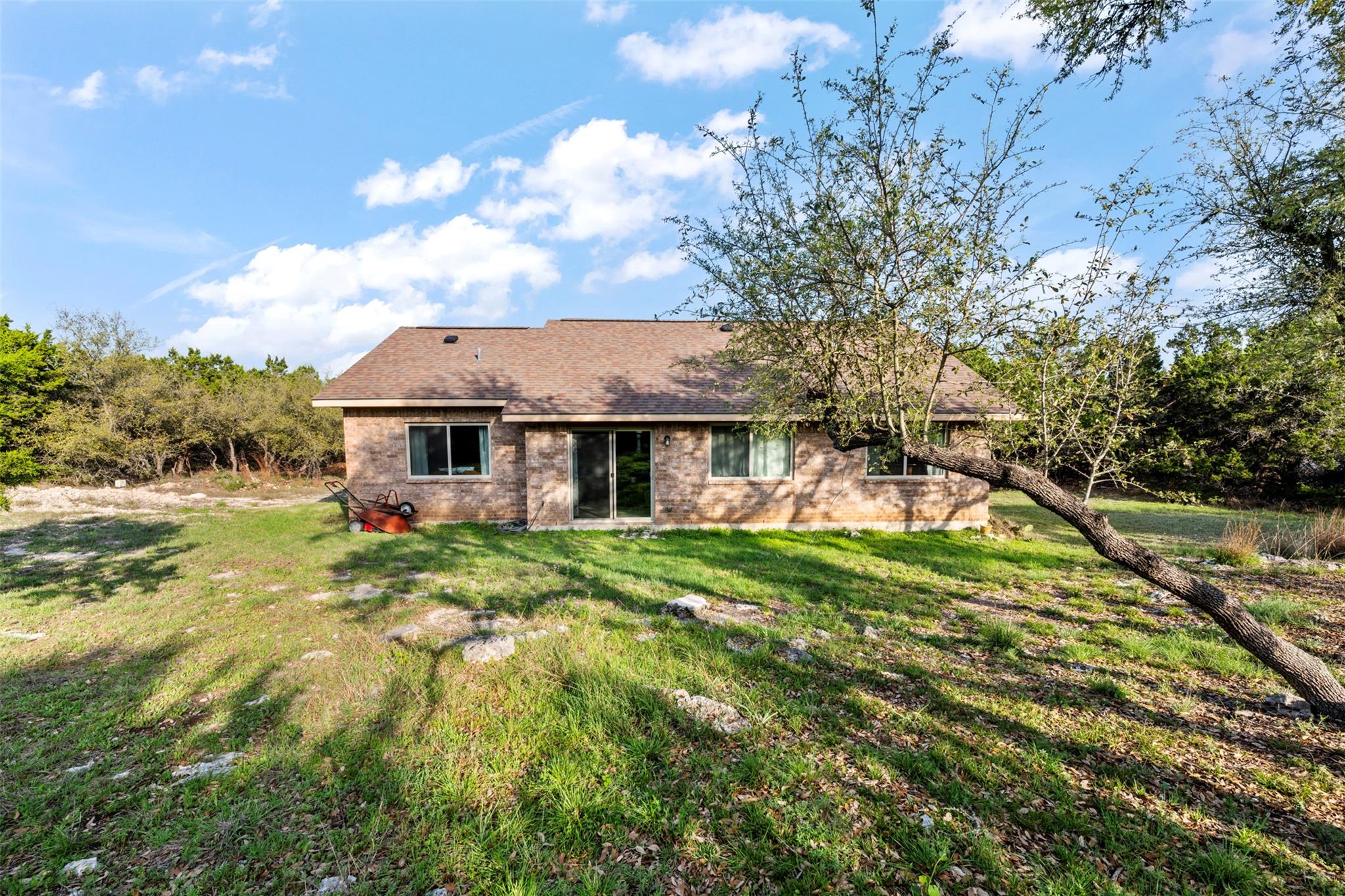 1135 Twisted Oak Ct Property Photo 6