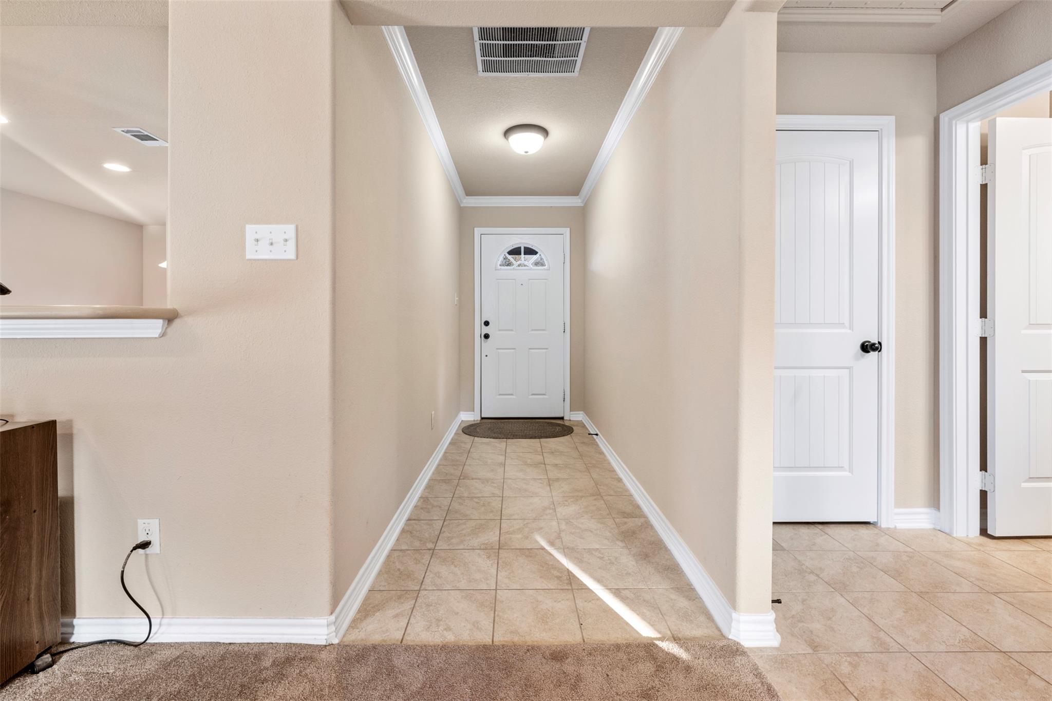 1135 Twisted Oak Ct Property Photo 12
