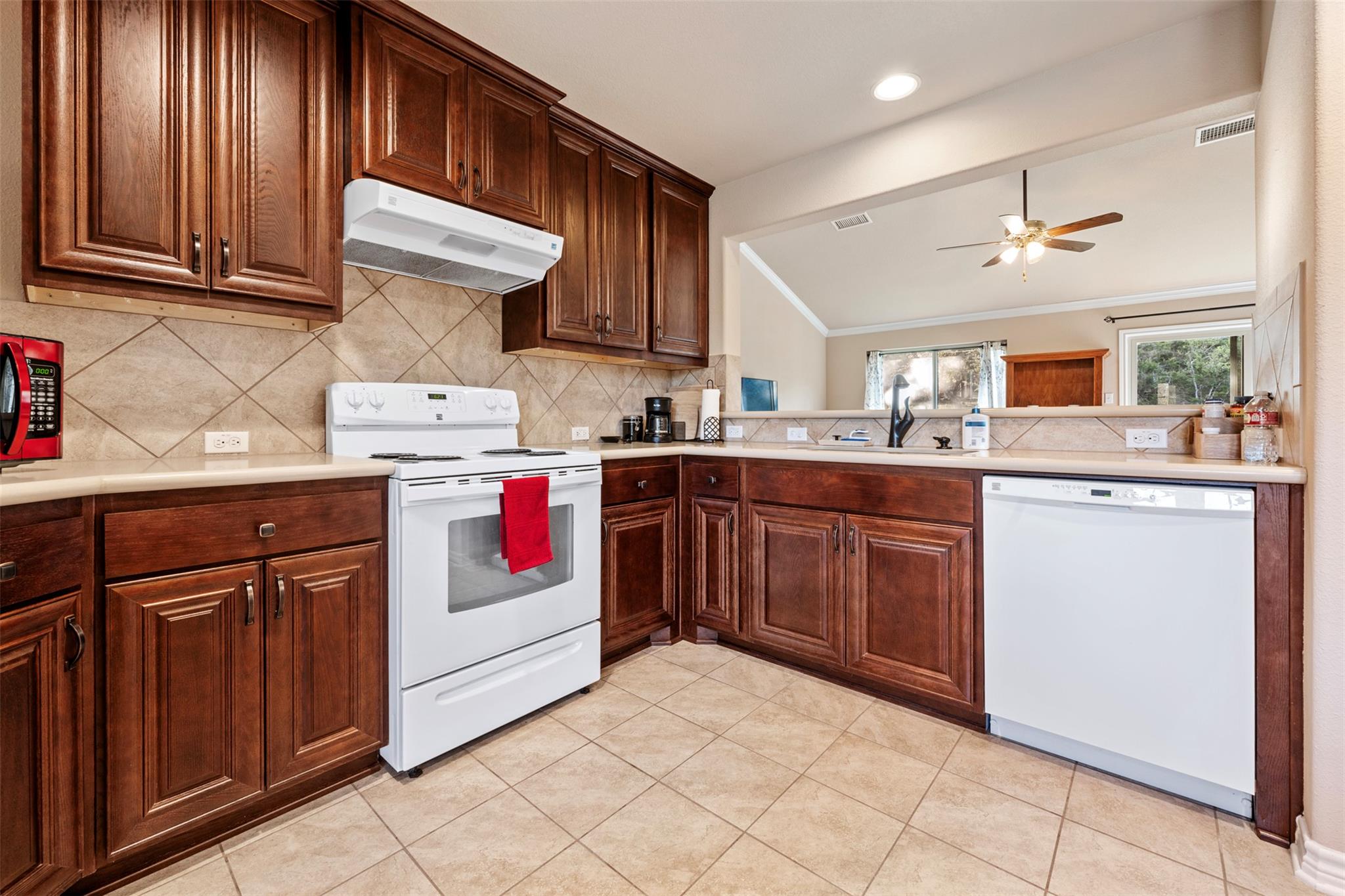 1135 Twisted Oak Ct Property Photo 17