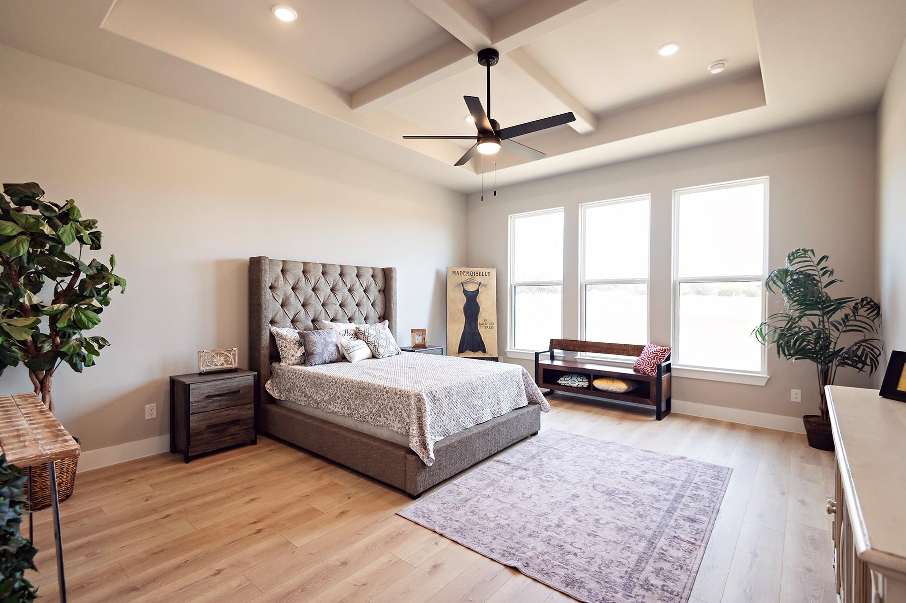 212 Saddle Springs Dr Property Photo 17