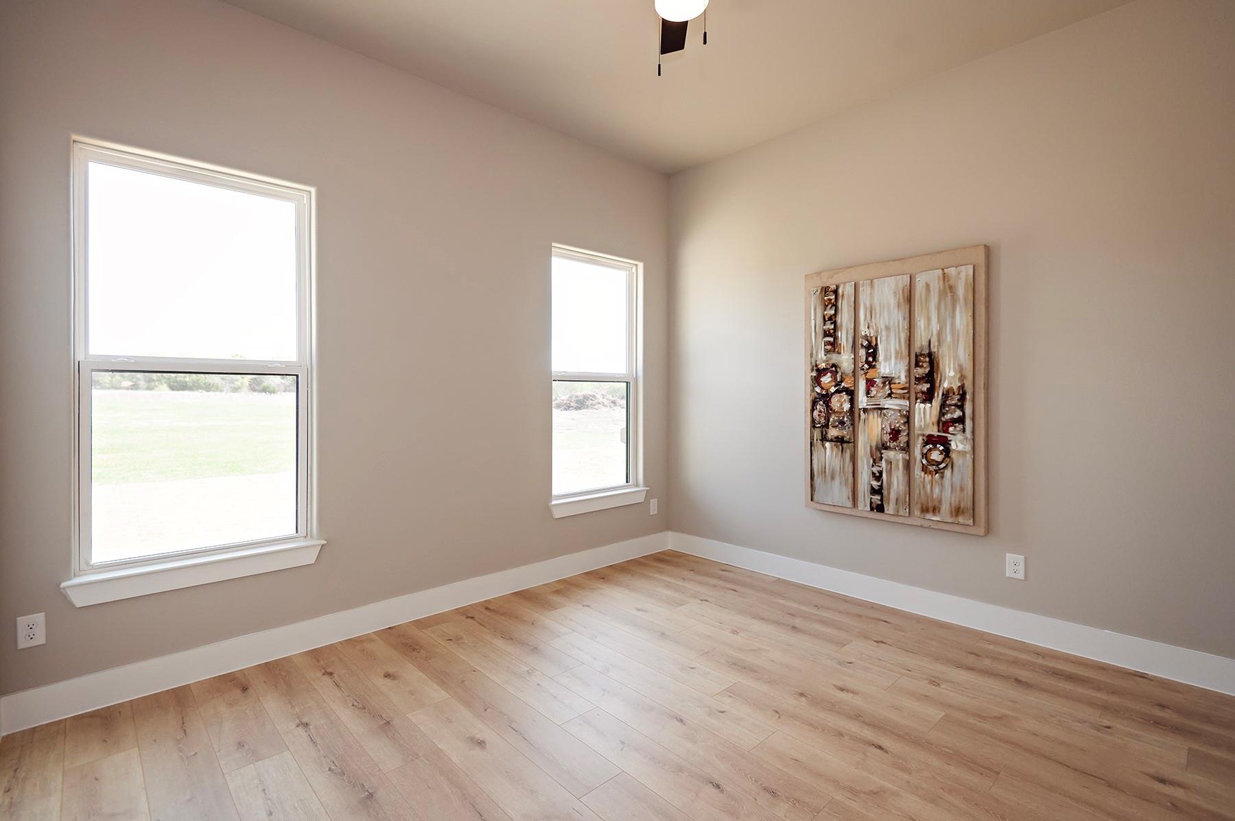 212 Saddle Springs Dr Property Photo 31