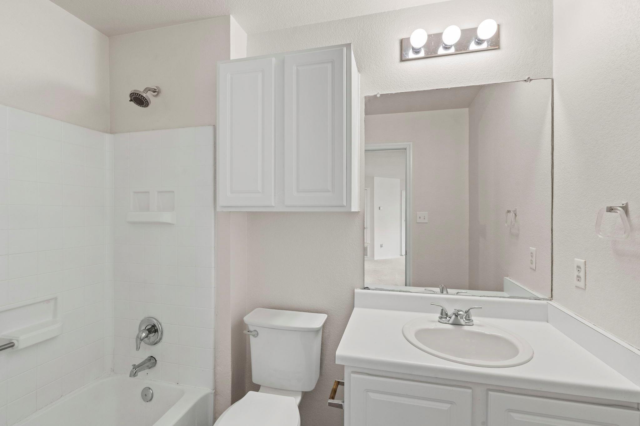 208 Dandelion Loop Property Photo 29