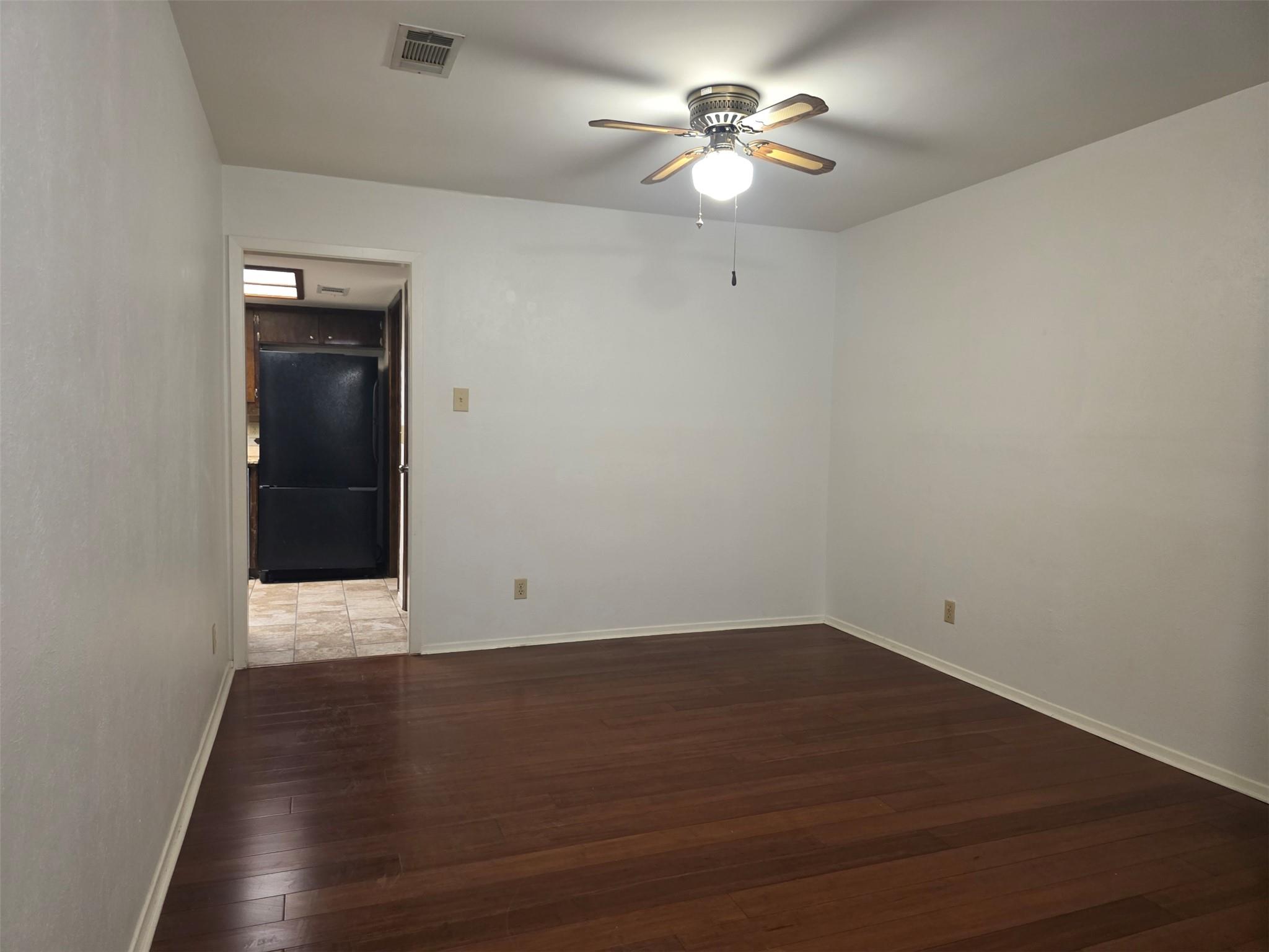 10909 Hillside Oak Ln Property Photo 3
