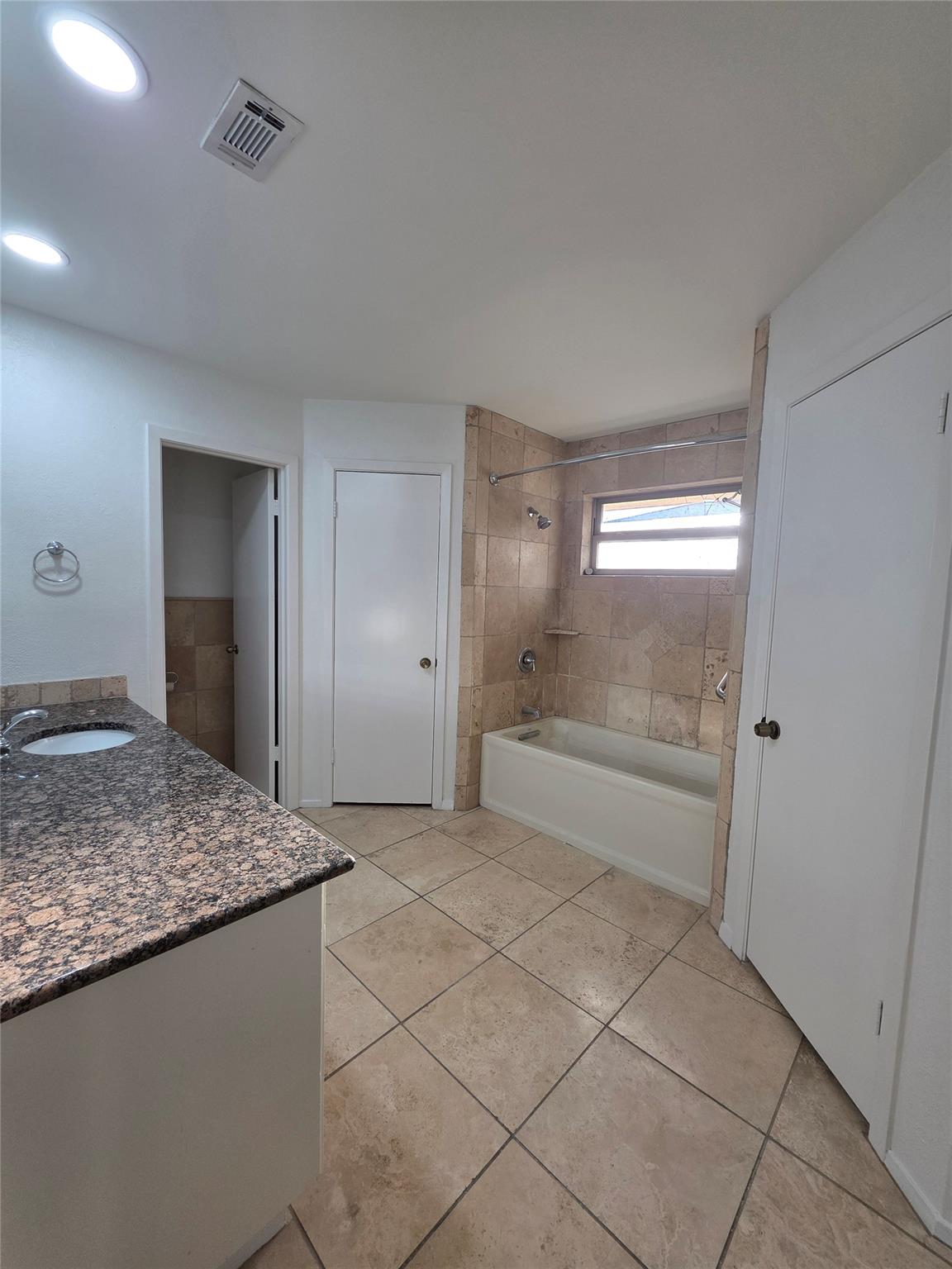 10909 Hillside Oak Ln Property Photo 10