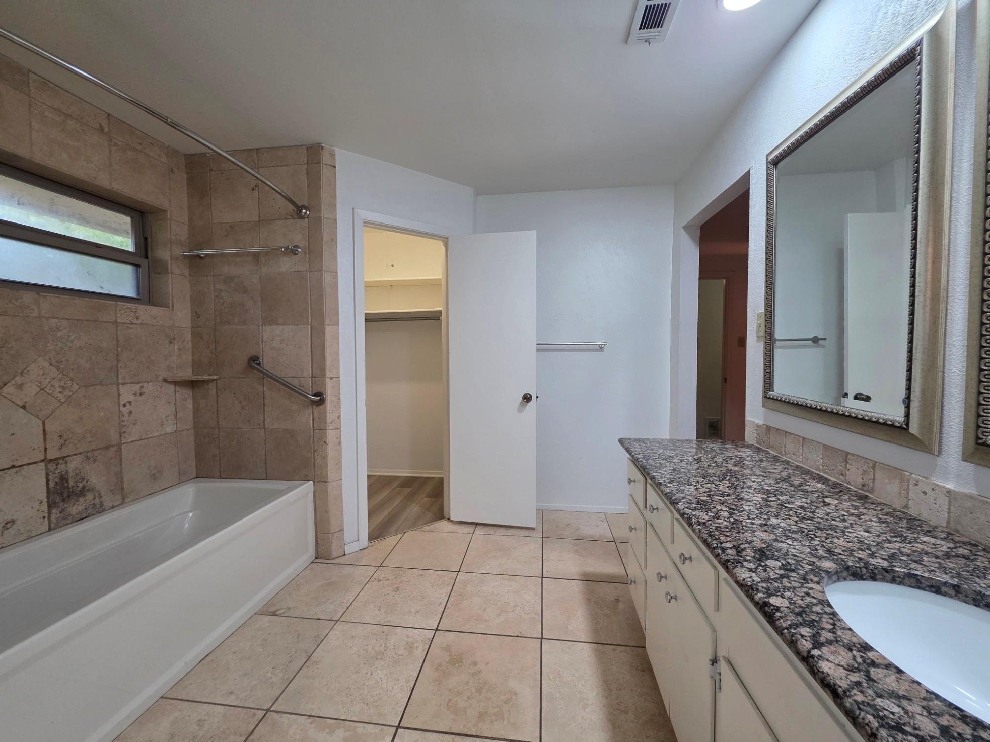 10909 Hillside Oak Ln Property Photo 15