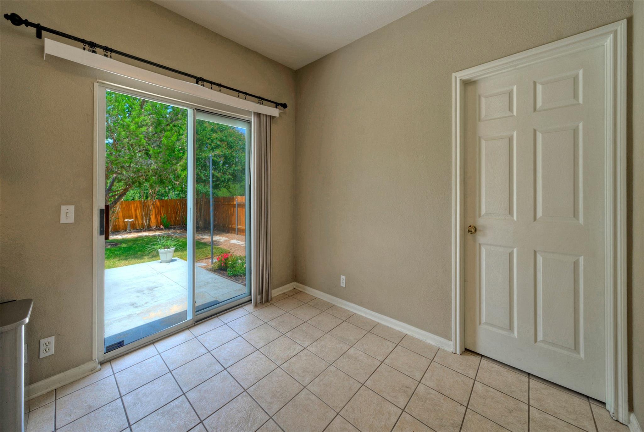 4040 Cargill Dr Property Photo 13