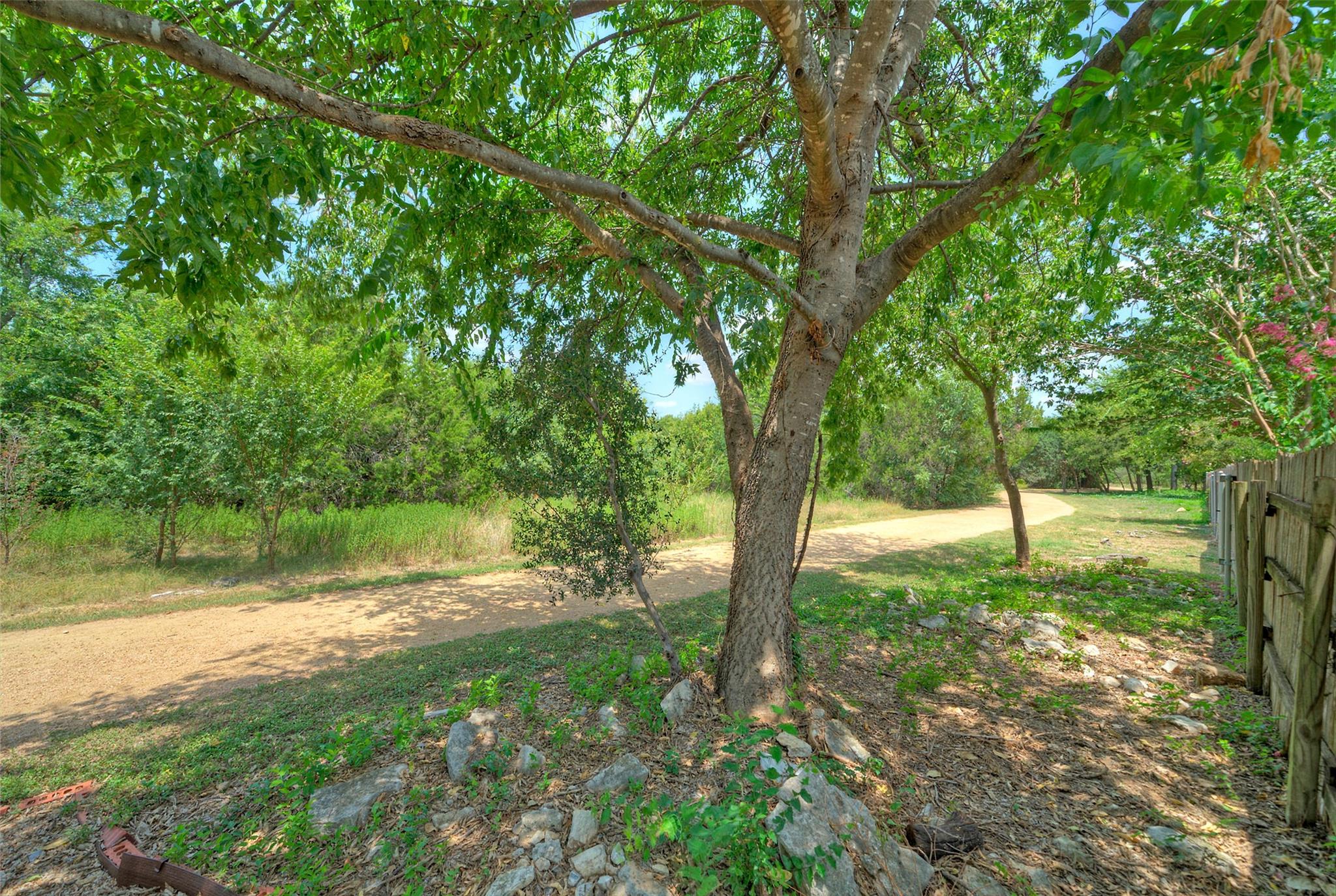 4040 Cargill Dr Property Photo 38