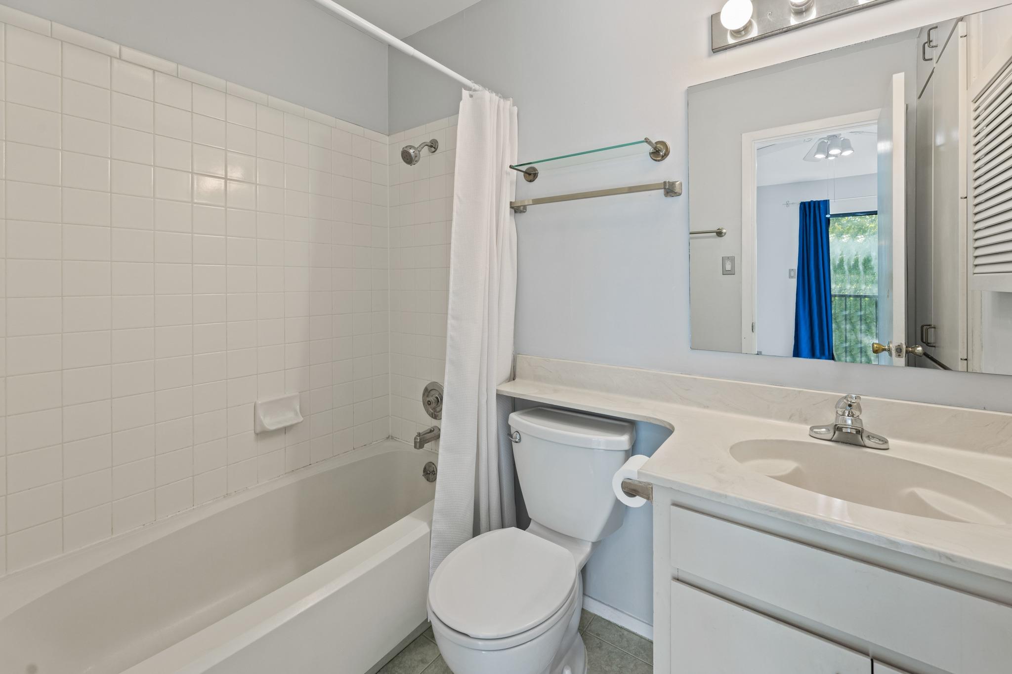 106 E 30th St #308 Property Photo 24