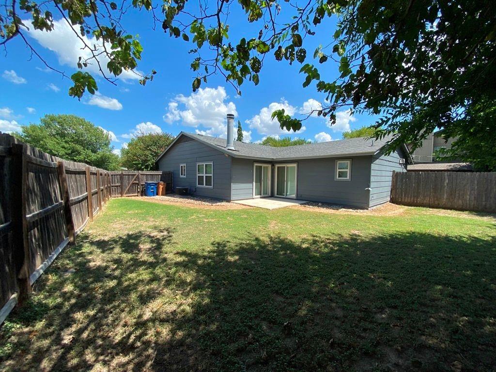 3411 Lynridge Dr #b Property Photo 27