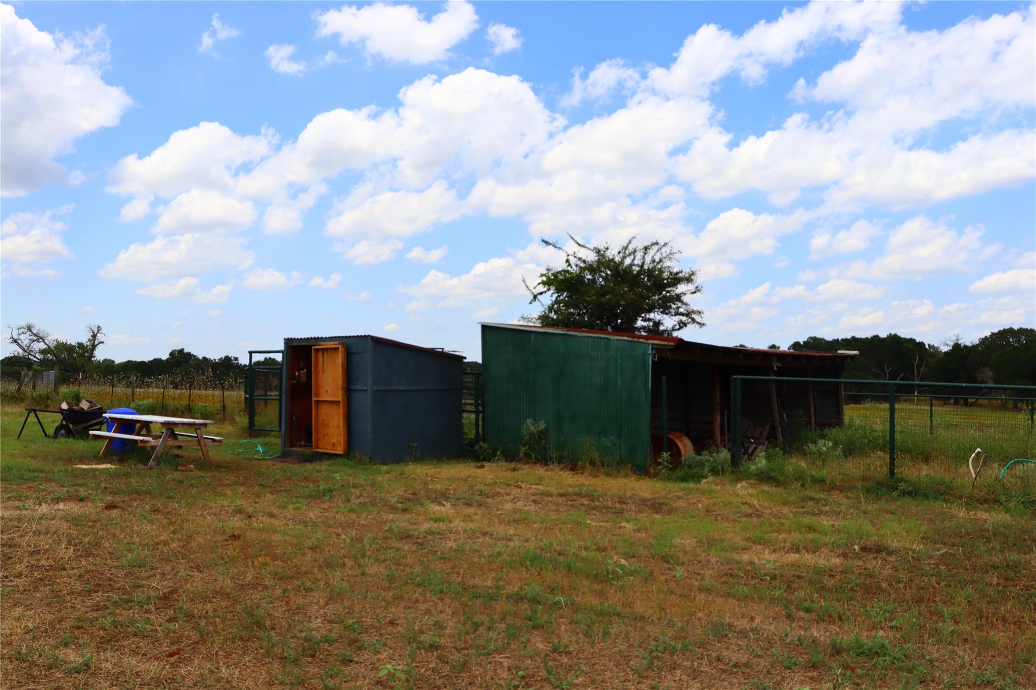 174 Wilson Rd #a Property Photo 4