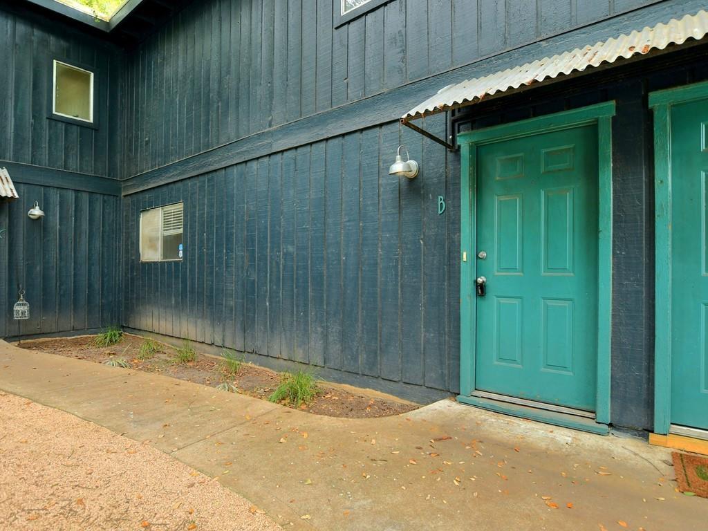 604 Franklin Blvd #b Property Photo 2