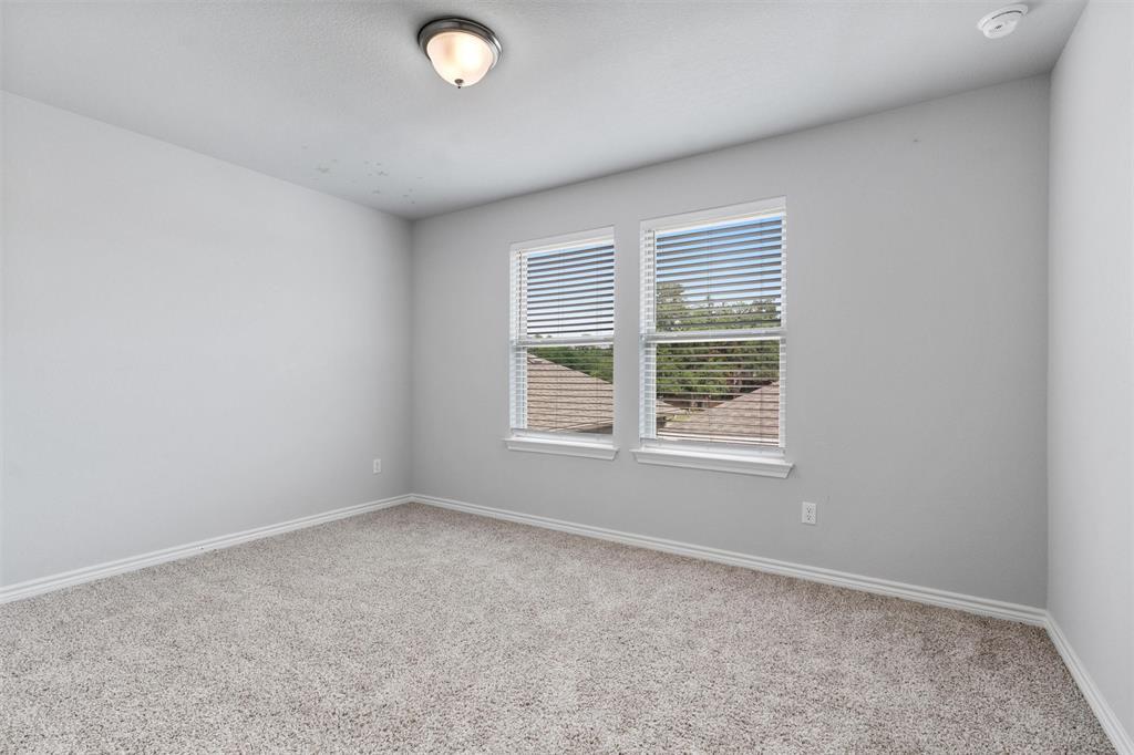 1713 Yaupon Grove Ln Property Photo 15