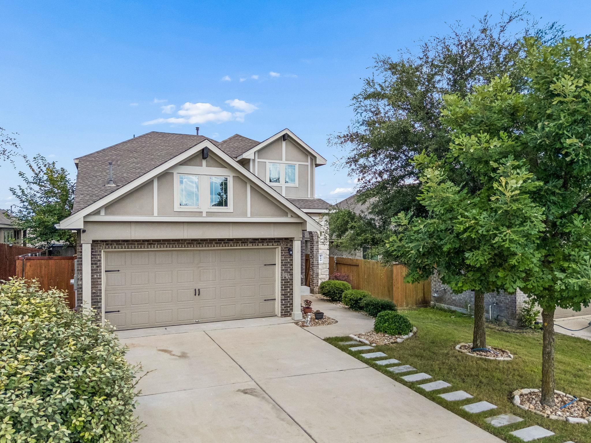 689 Nautical Loop Property Photo 1