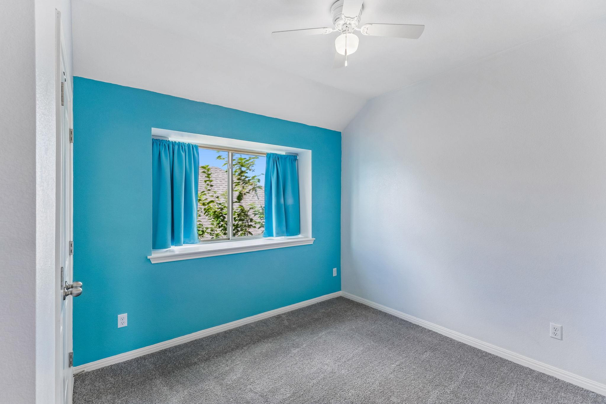 689 Nautical Loop Property Photo 23
