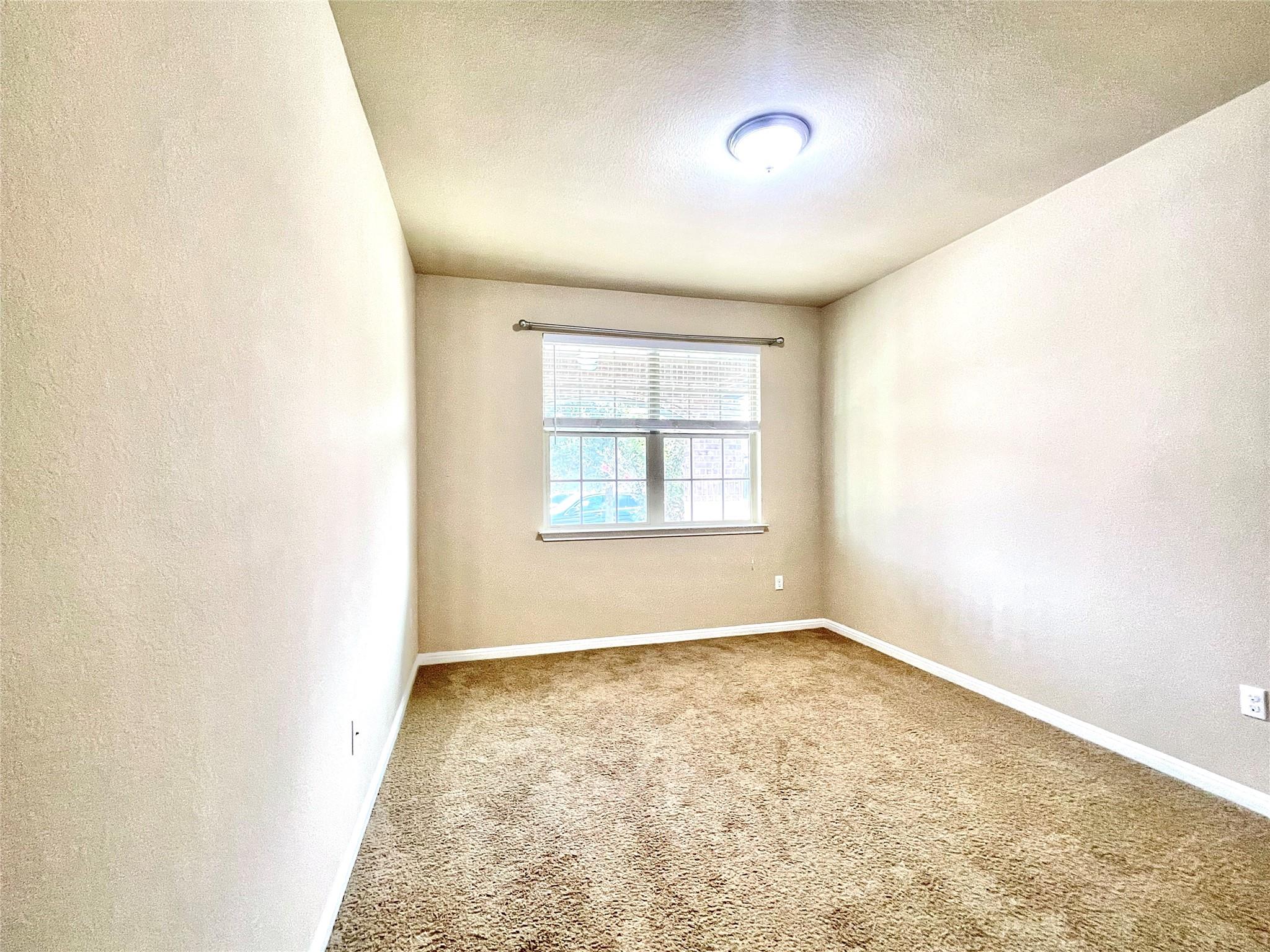 16412 Vescovo Ln Property Photo 20