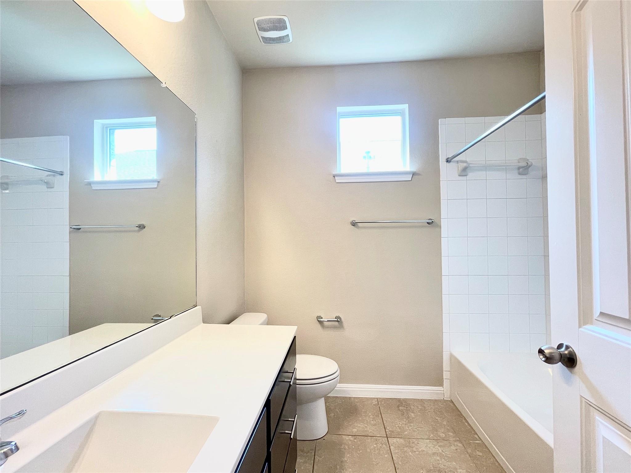 16412 Vescovo Ln Property Photo 22
