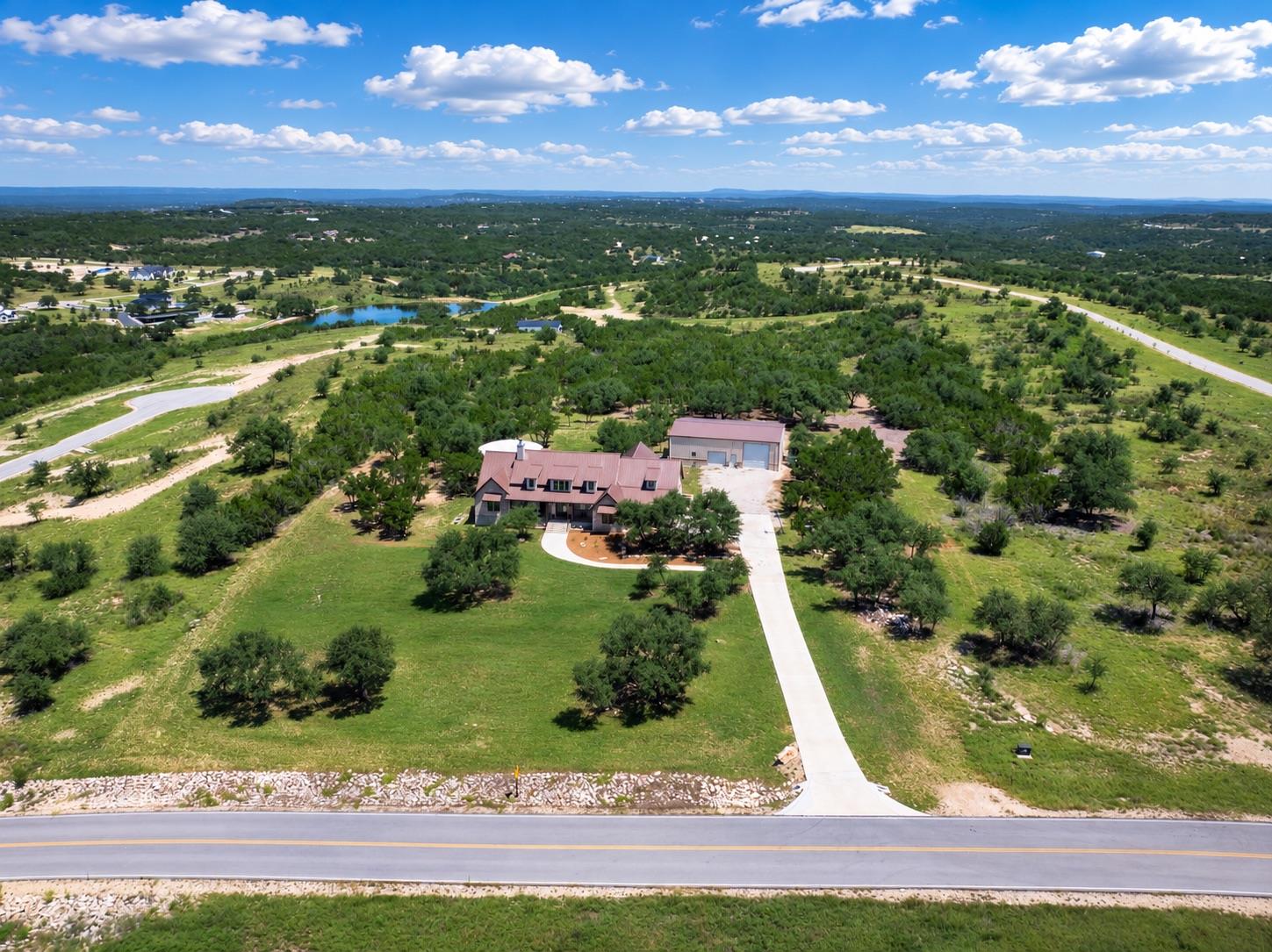 1516 E Flying Owl Dr Property Photo 3