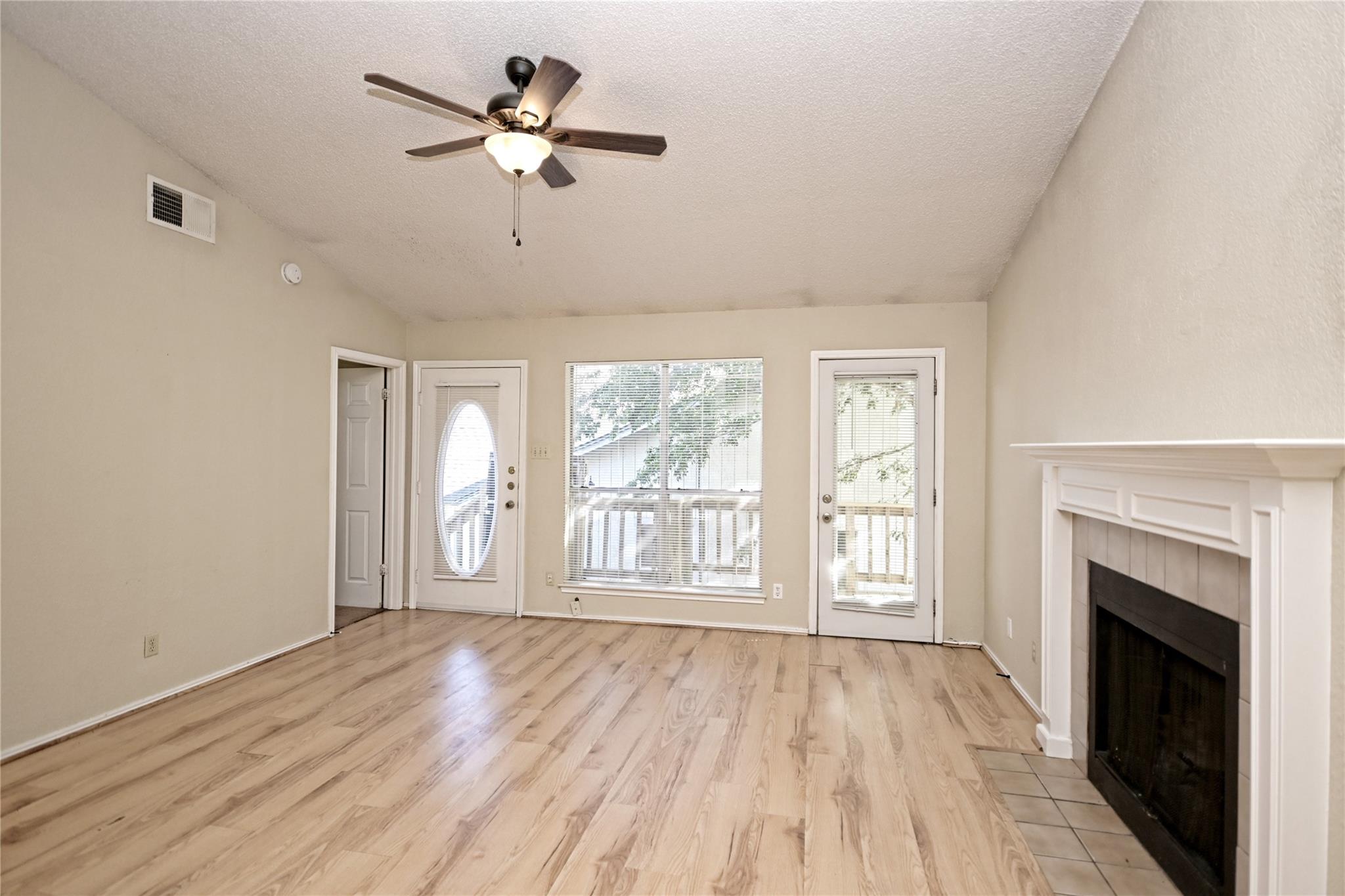 511 Cutty Trl A Property Photo 6