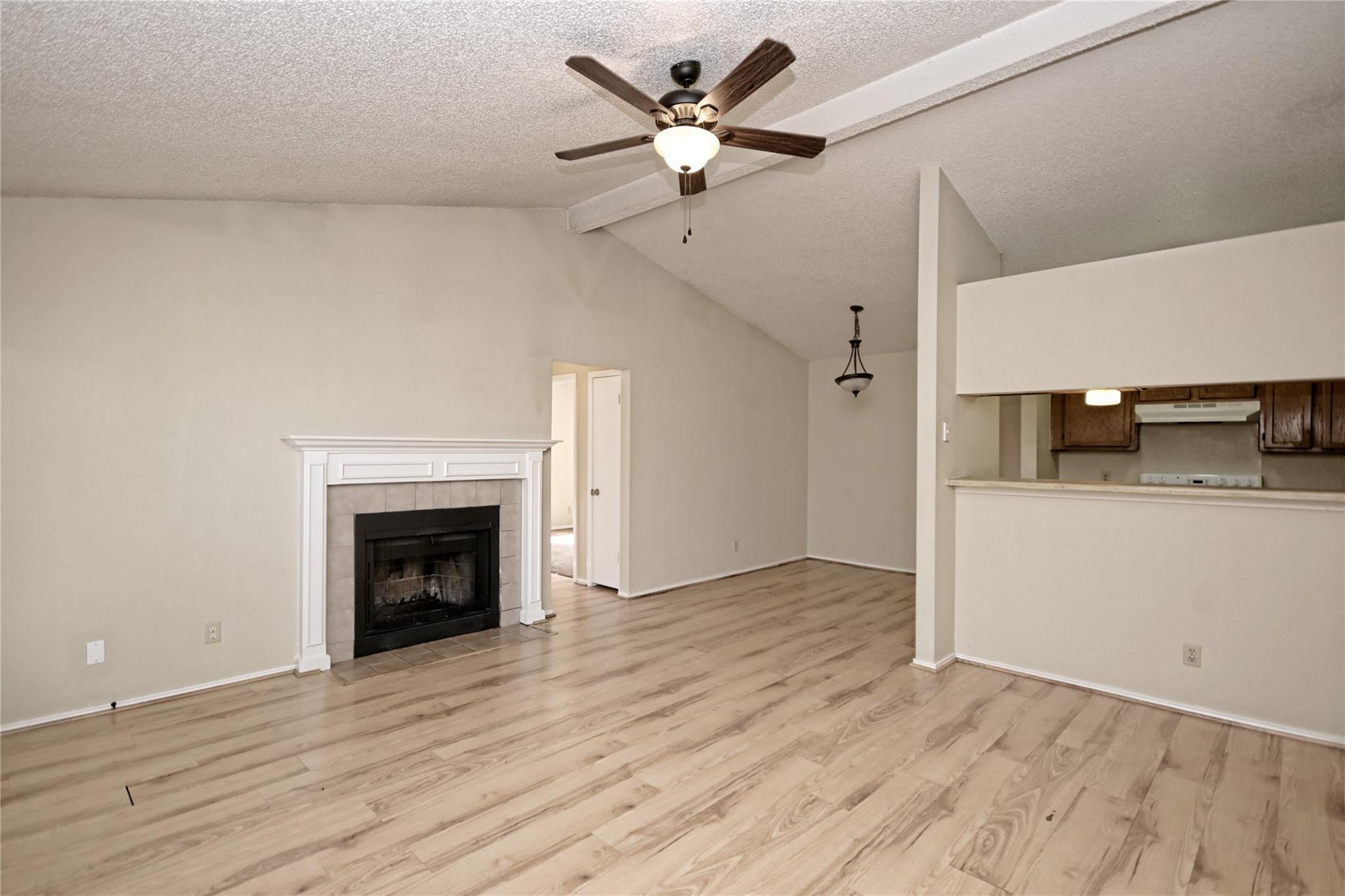 511 Cutty Trl A Property Photo 7
