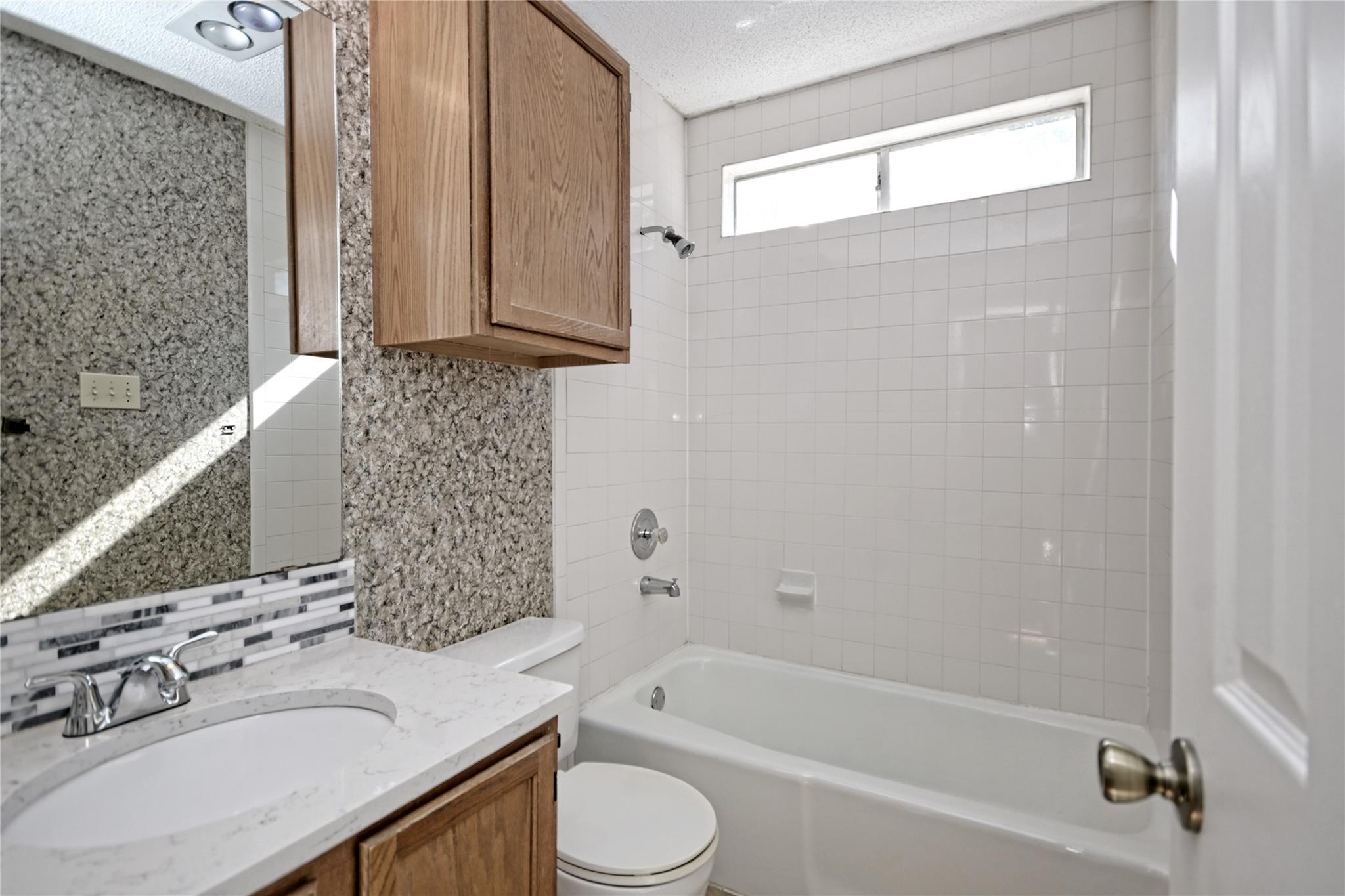511 Cutty Trl A Property Photo 17