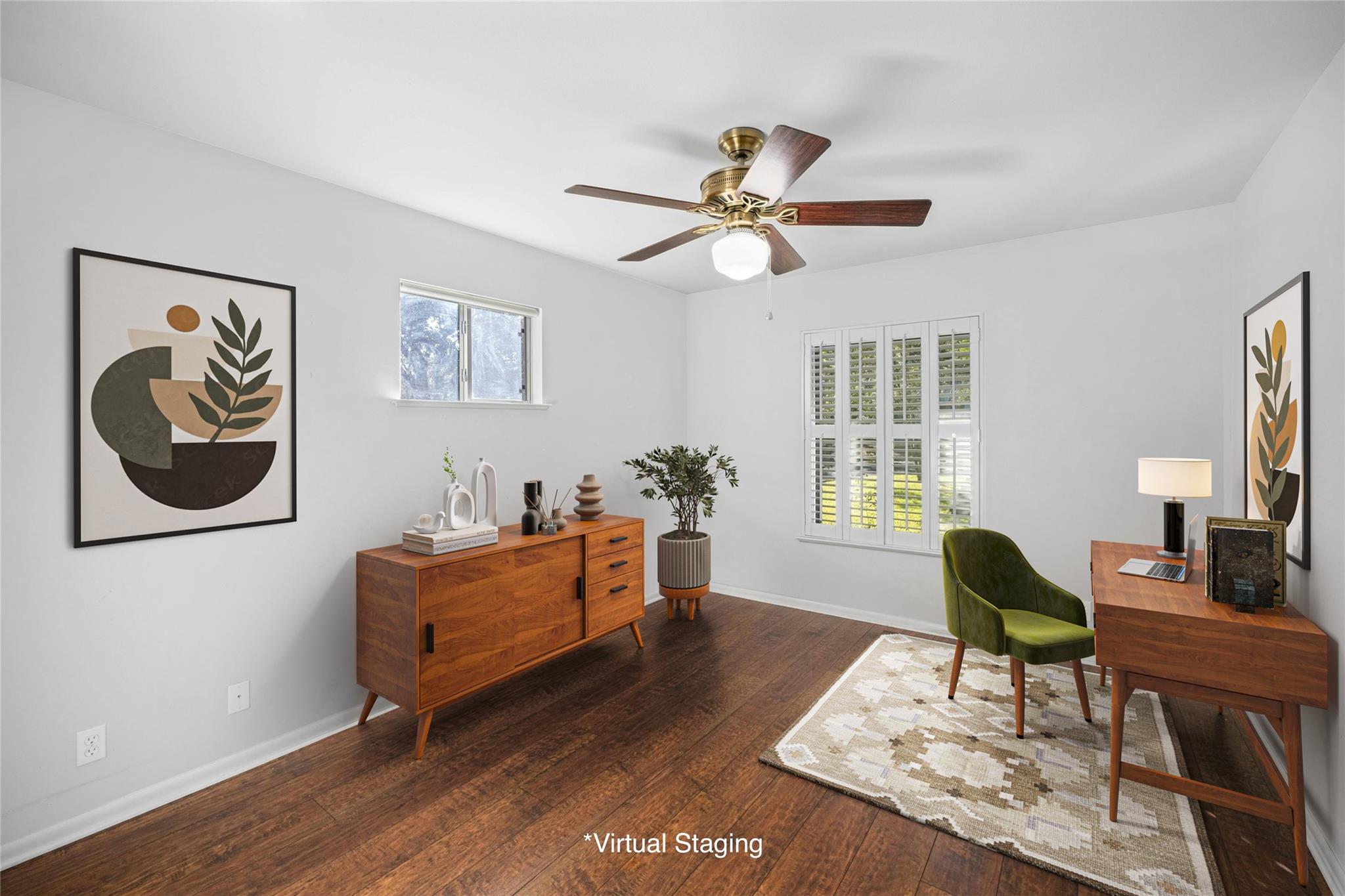 7110 Sungate Dr Property Photo 8