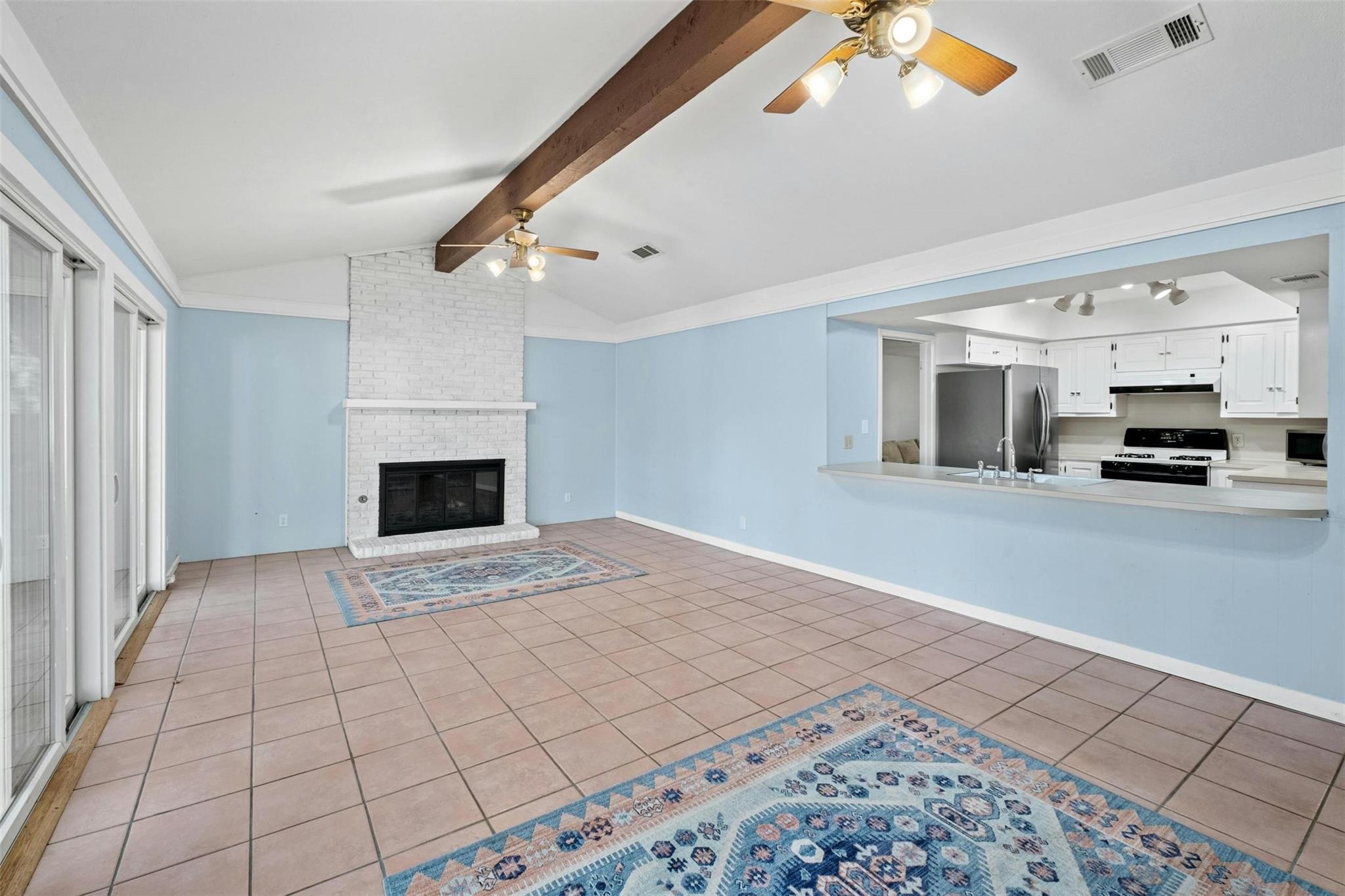7110 Sungate Dr Property Photo 11