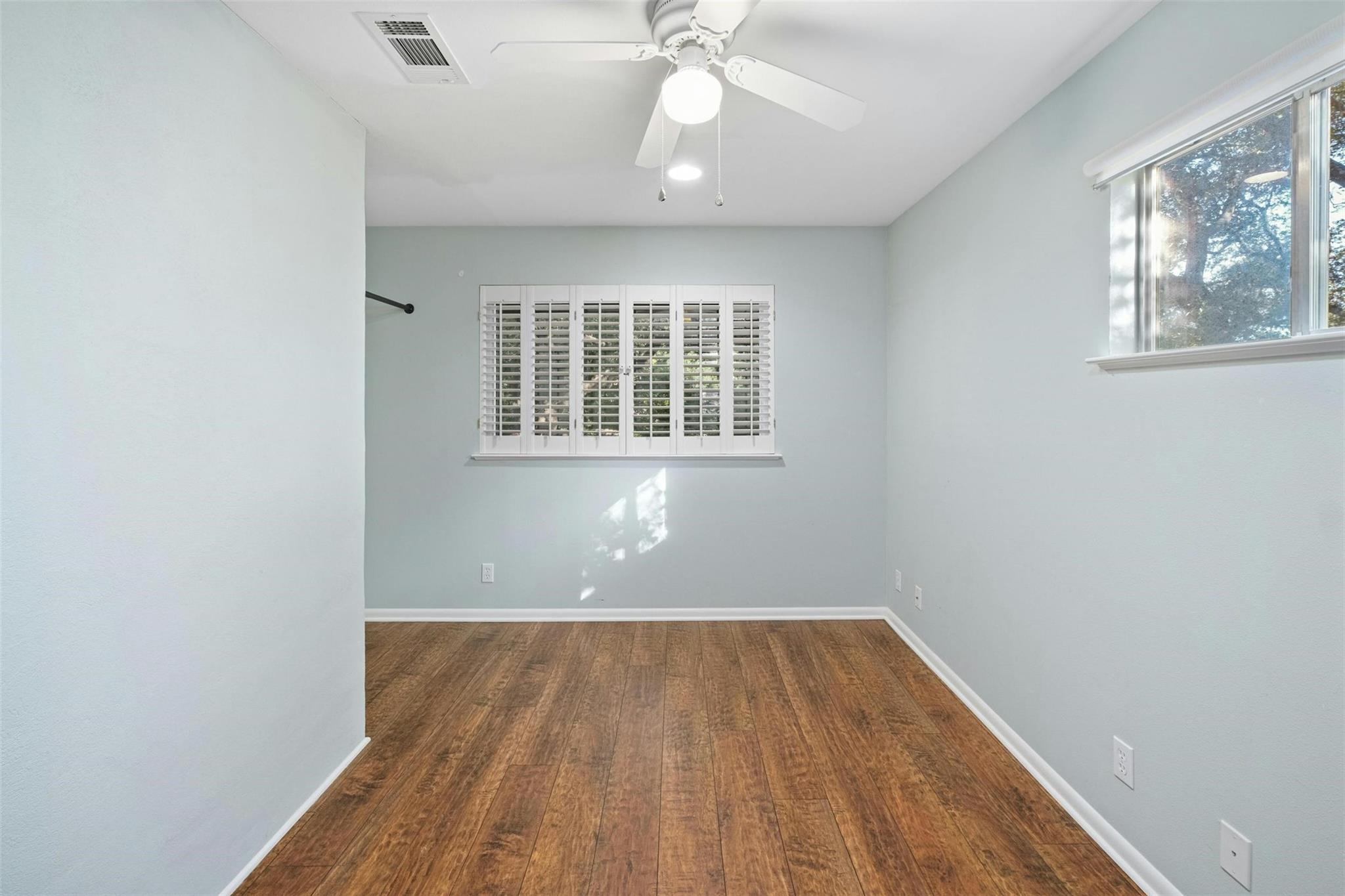 7110 Sungate Dr Property Photo 22