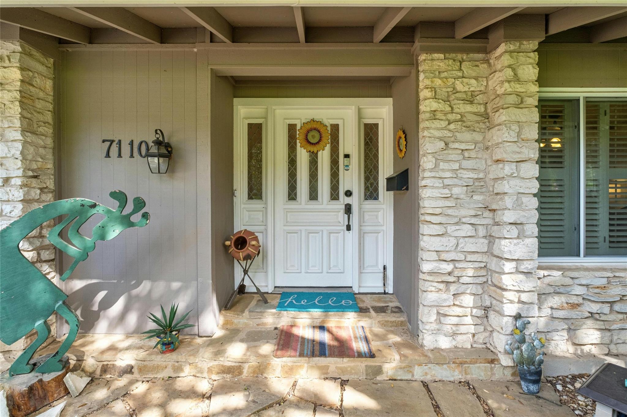7110 Sungate Dr Property Photo 29