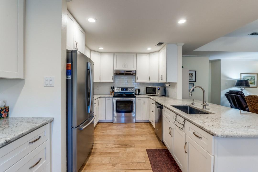 969 Woodrow Cir Property Photo 11