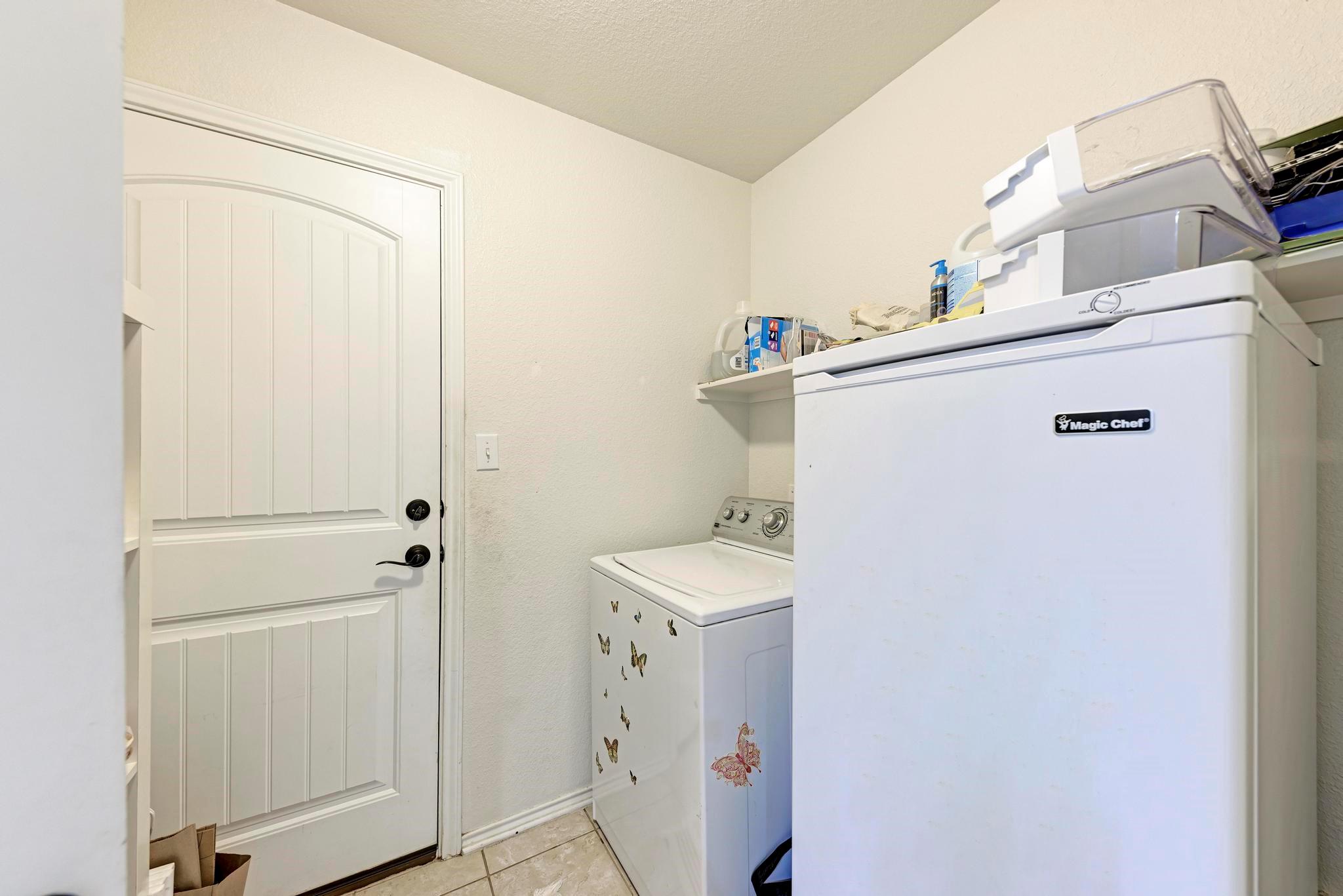 6512 Ladywell Ln Property Photo 27