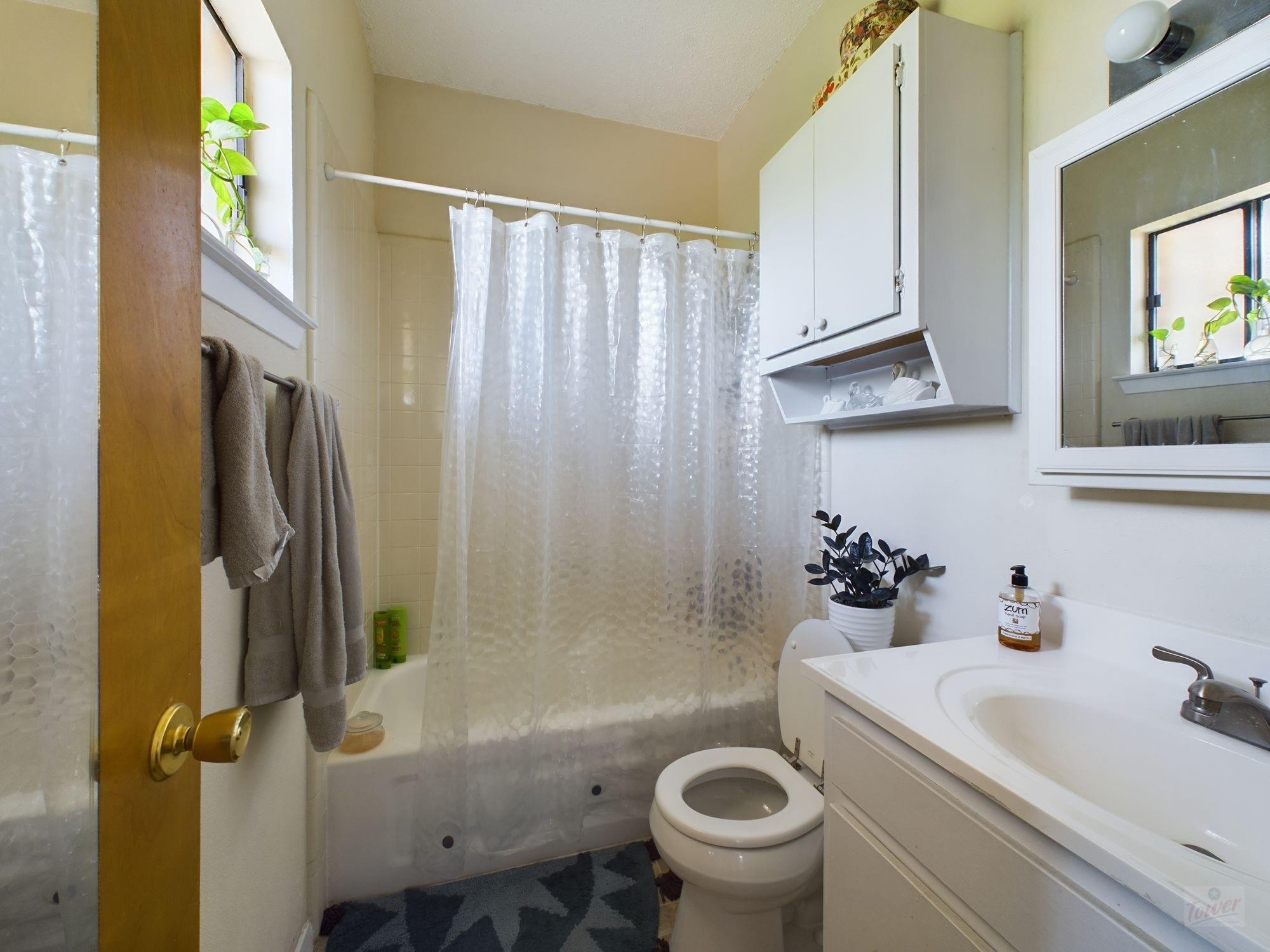 3316 Guadalupe St 317 Property Photo 7