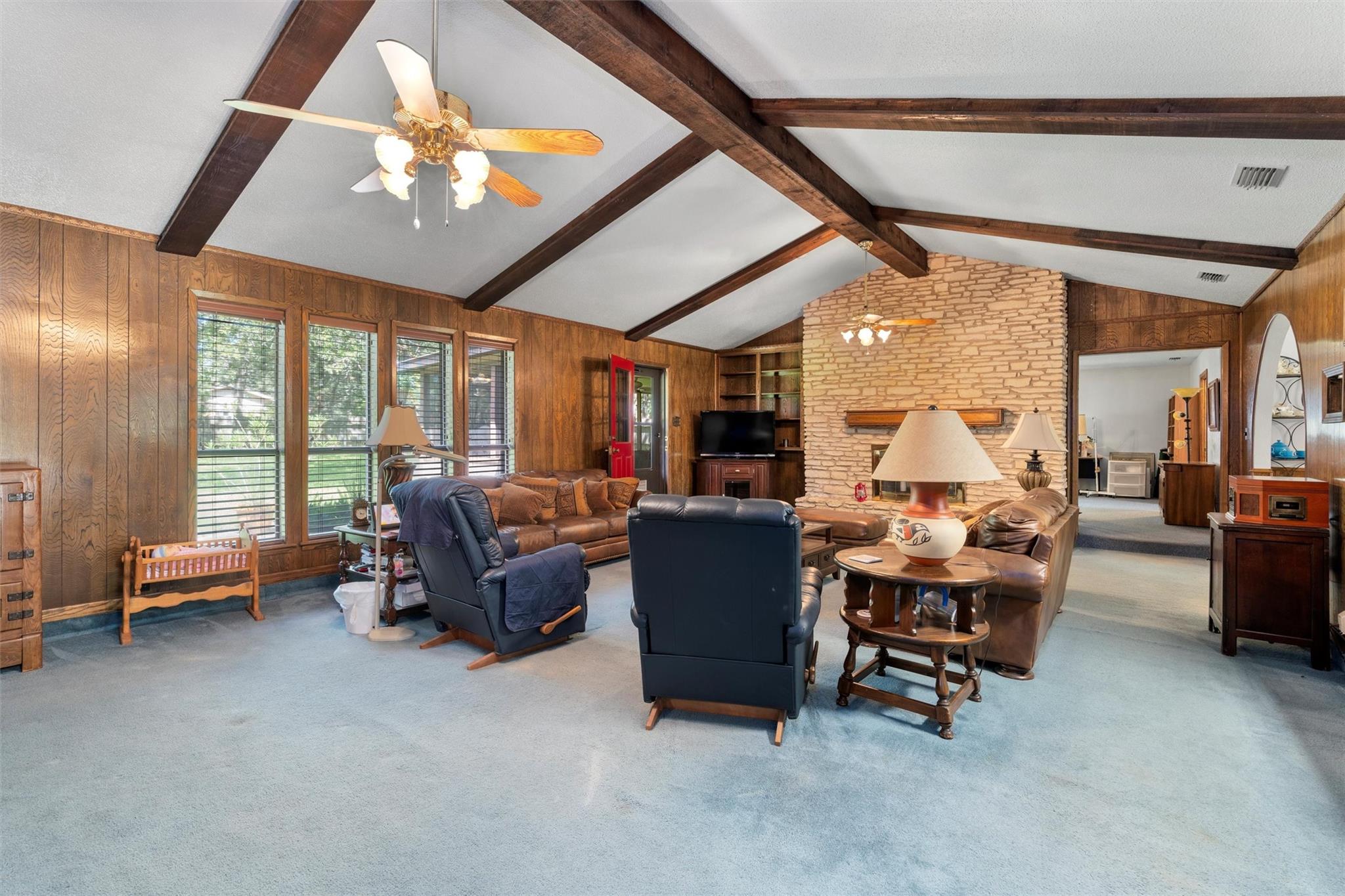 101 Sand Oak Property Photo 7