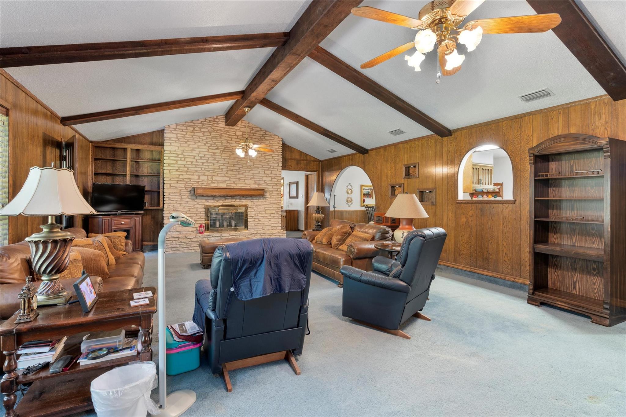 101 Sand Oak Property Photo 8