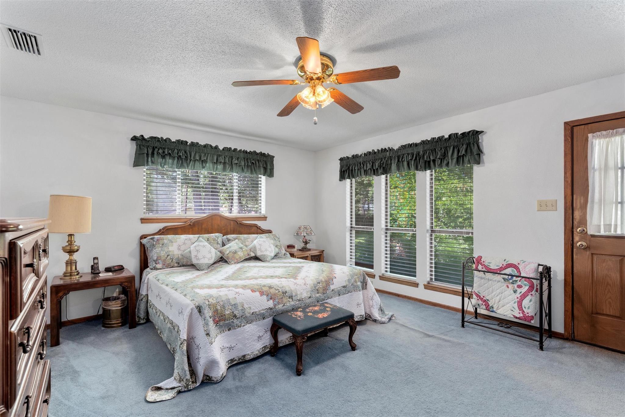 101 Sand Oak Property Photo 21