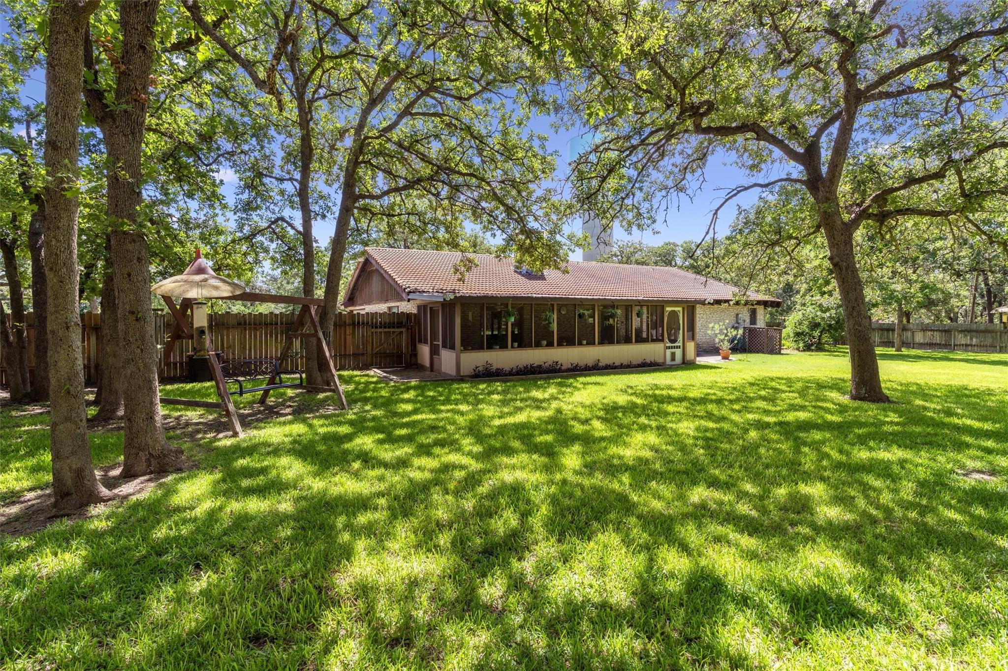 101 Sand Oak Property Photo 34