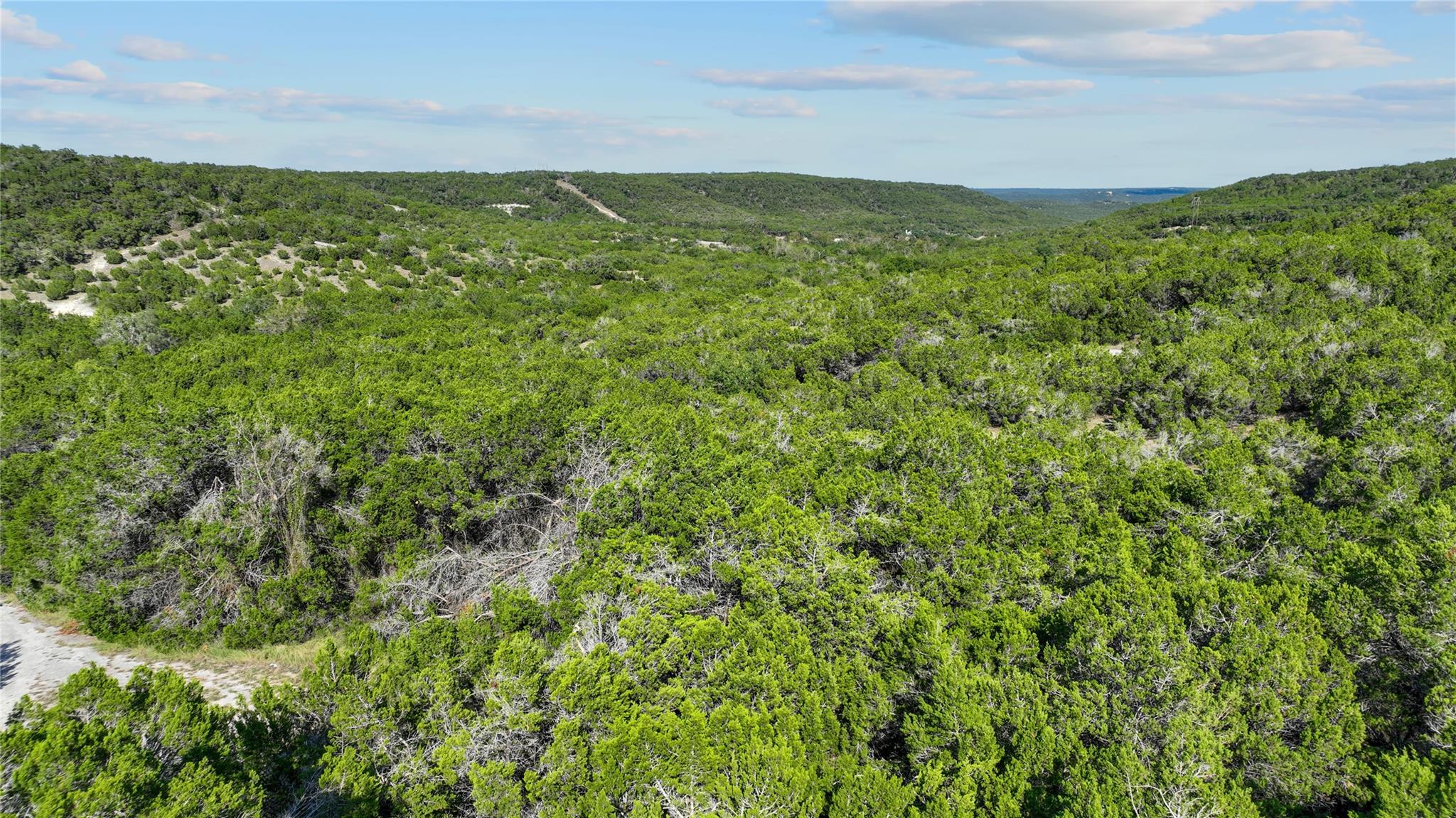8600 Tegua Cv Property Photo 10